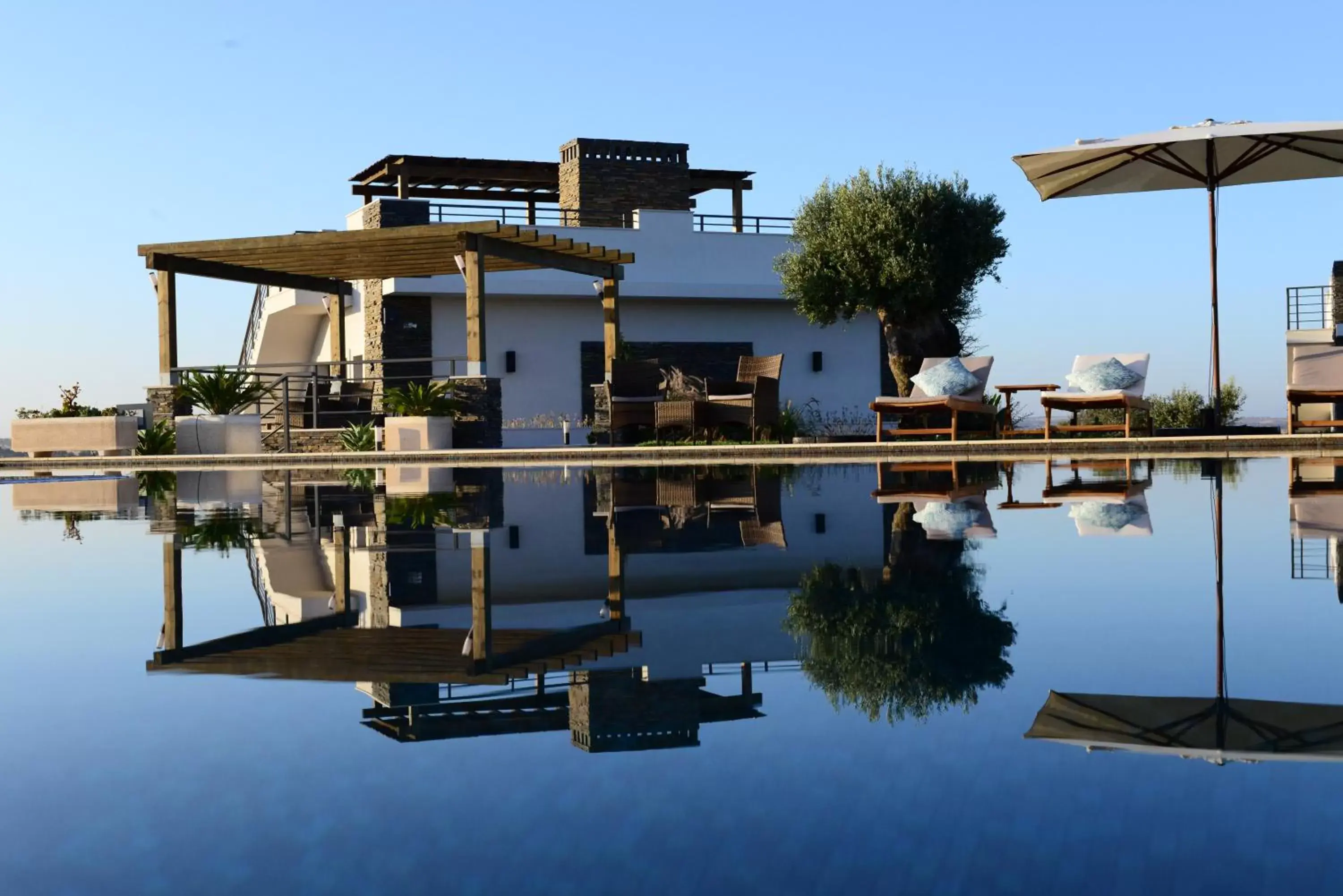 Property building, Swimming Pool in Vistas - Herdade do Zambujal