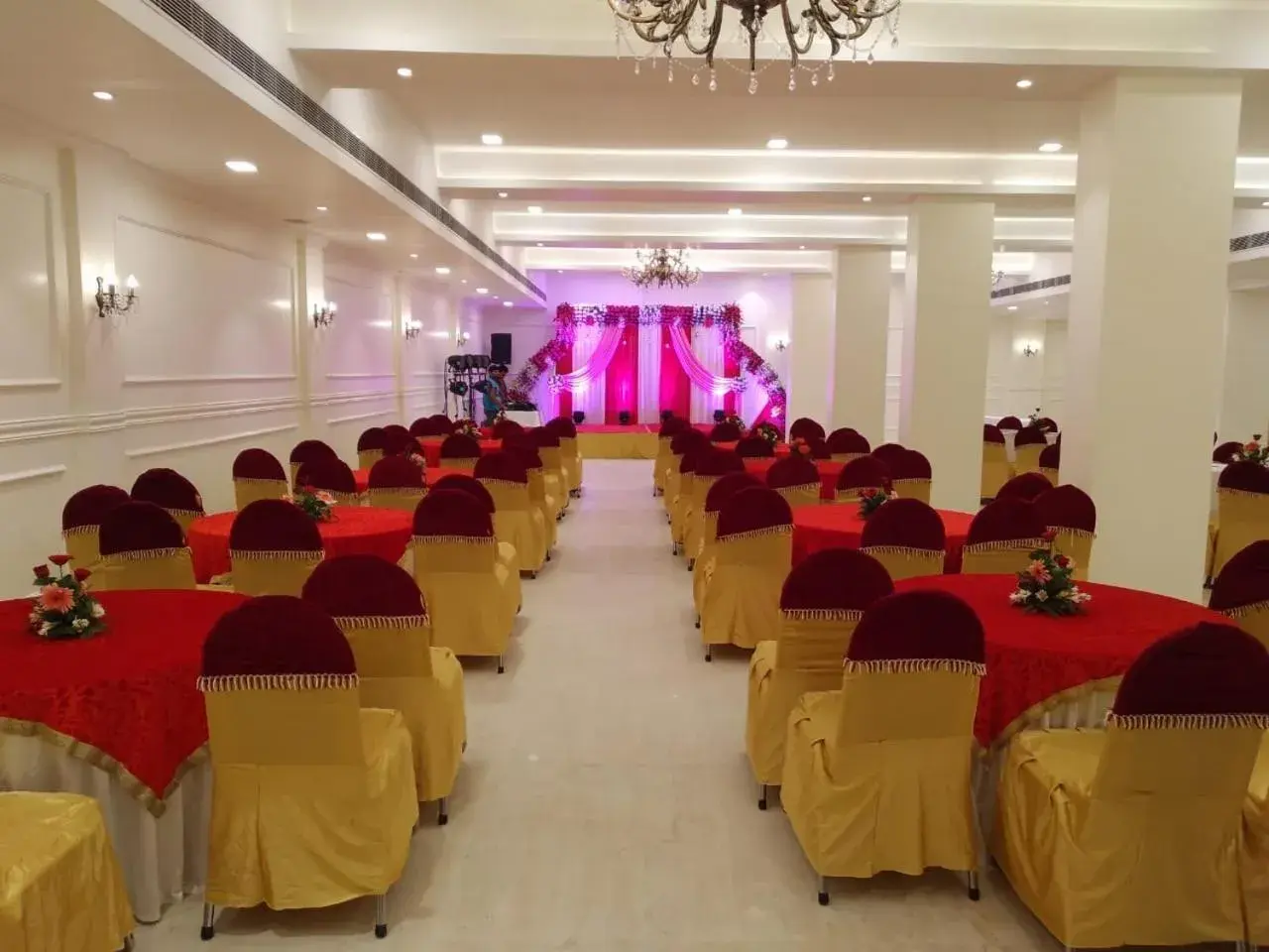 Banquet Facilities in Hotel Pushpvilla