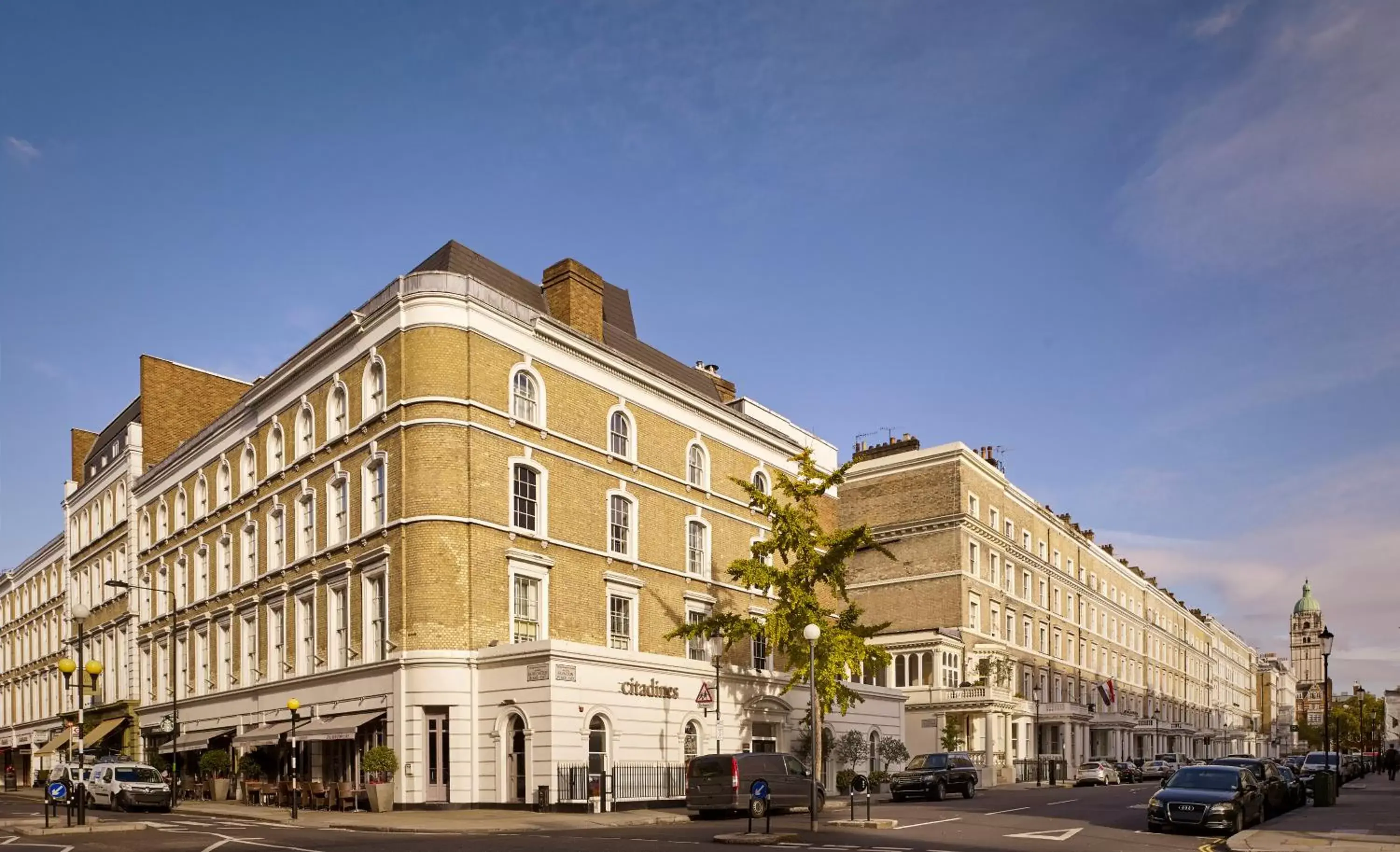 Facade/entrance, Property Building in Citadines South Kensington London