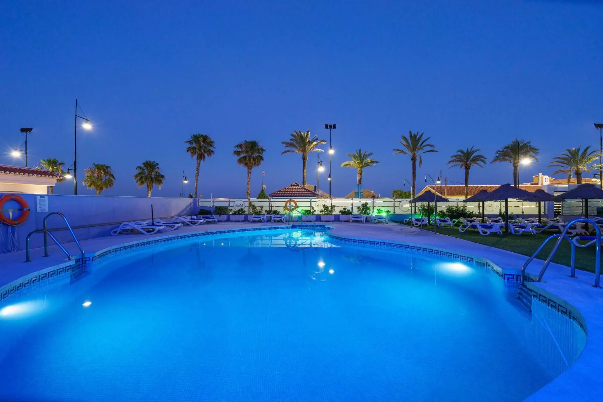 Pool view, Swimming Pool in Hotel Isabel