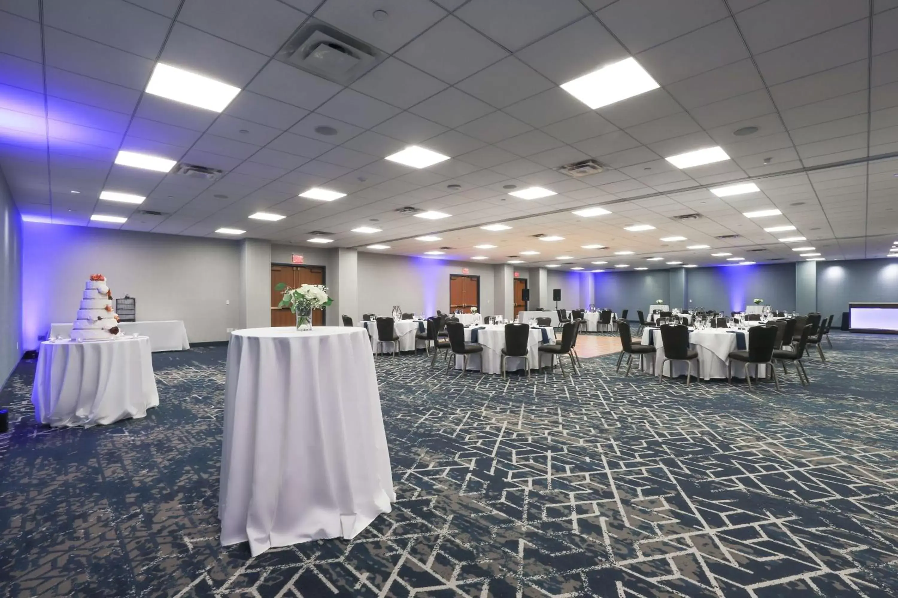 Meeting/conference room, Banquet Facilities in Radisson Plaza Hotel at Kalamazoo Center