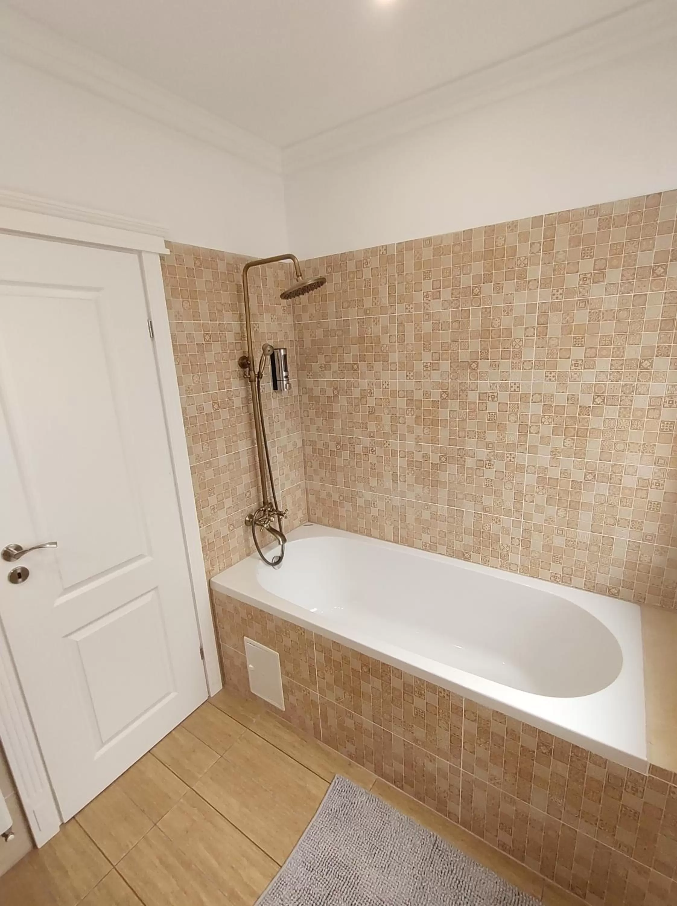 Bathroom in Fanea Residence