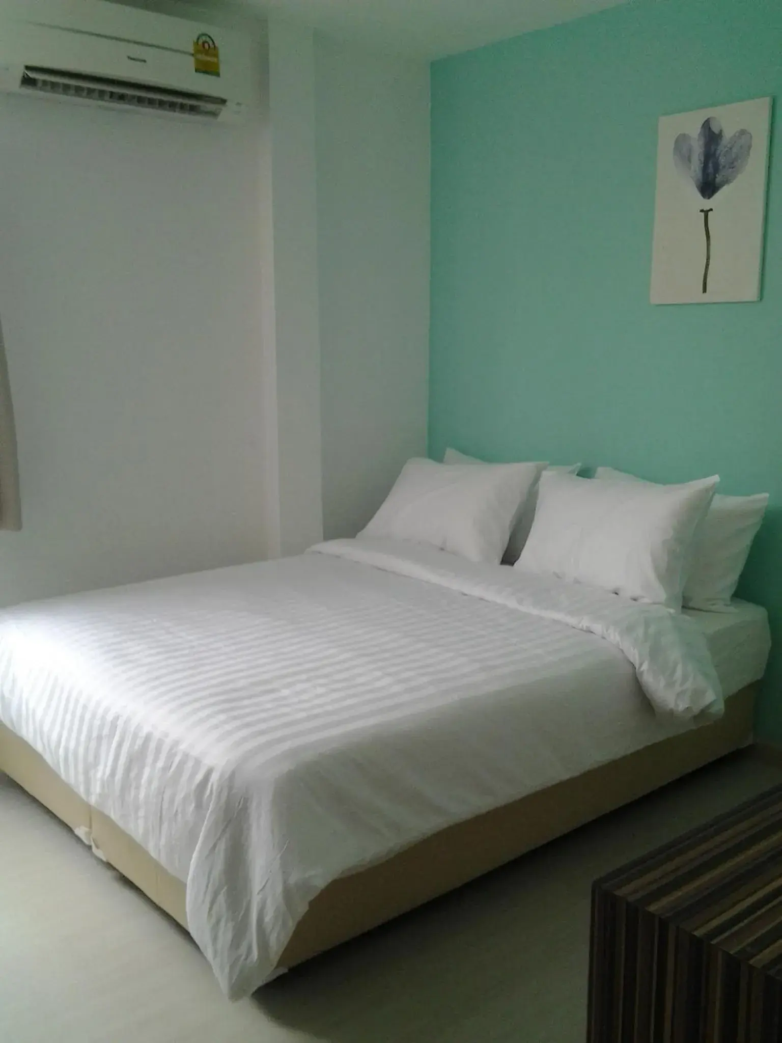 Bed in Nantra Ekamai Hotel