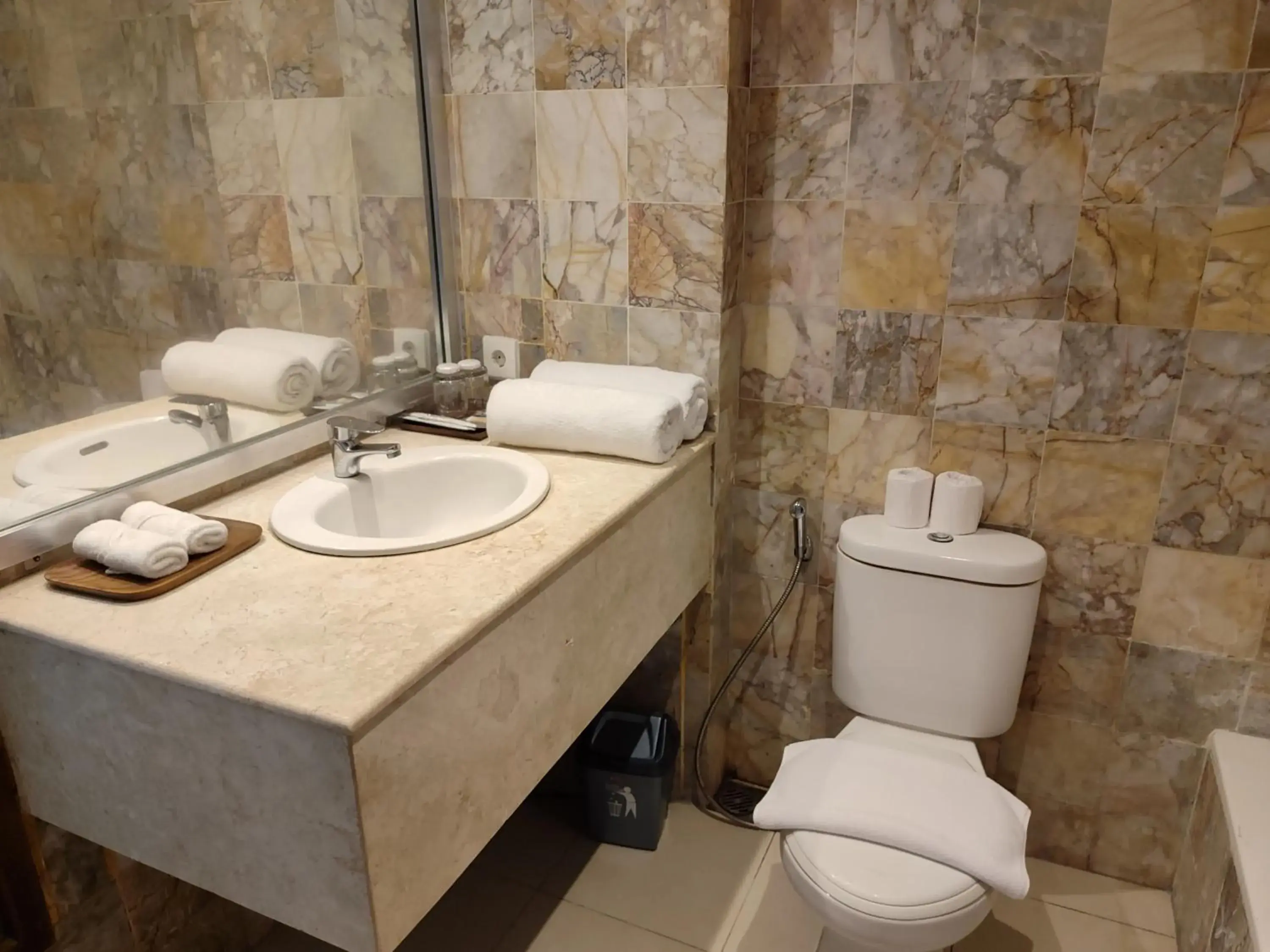 Bathroom in Maharani Beach Hotel