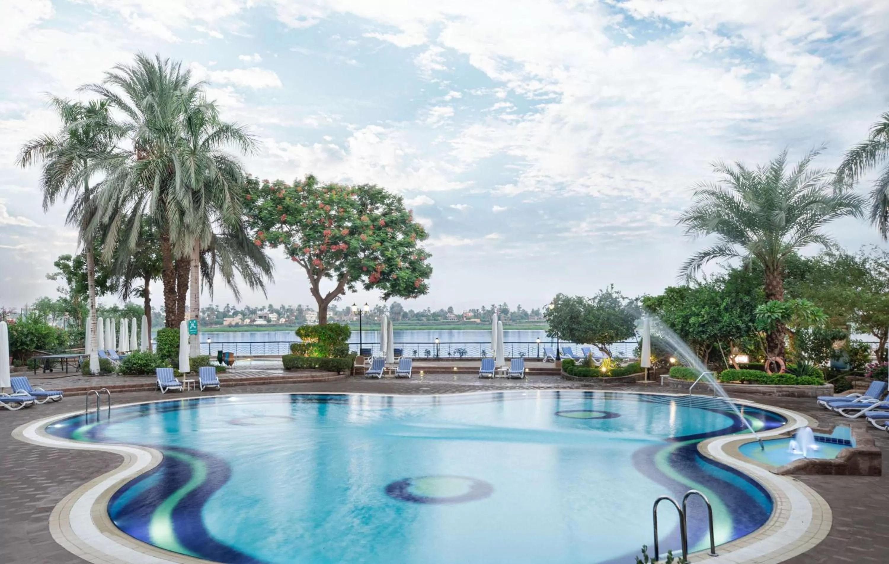 Swimming pool in Steigenberger Nile Palace Luxor - Convention Center