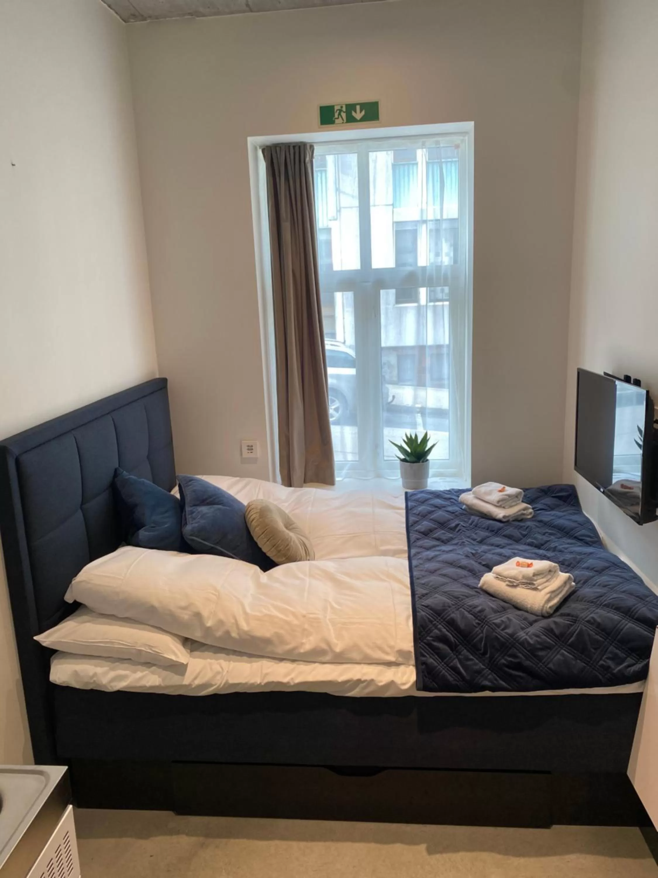 Bed in Aalesund City Apartment