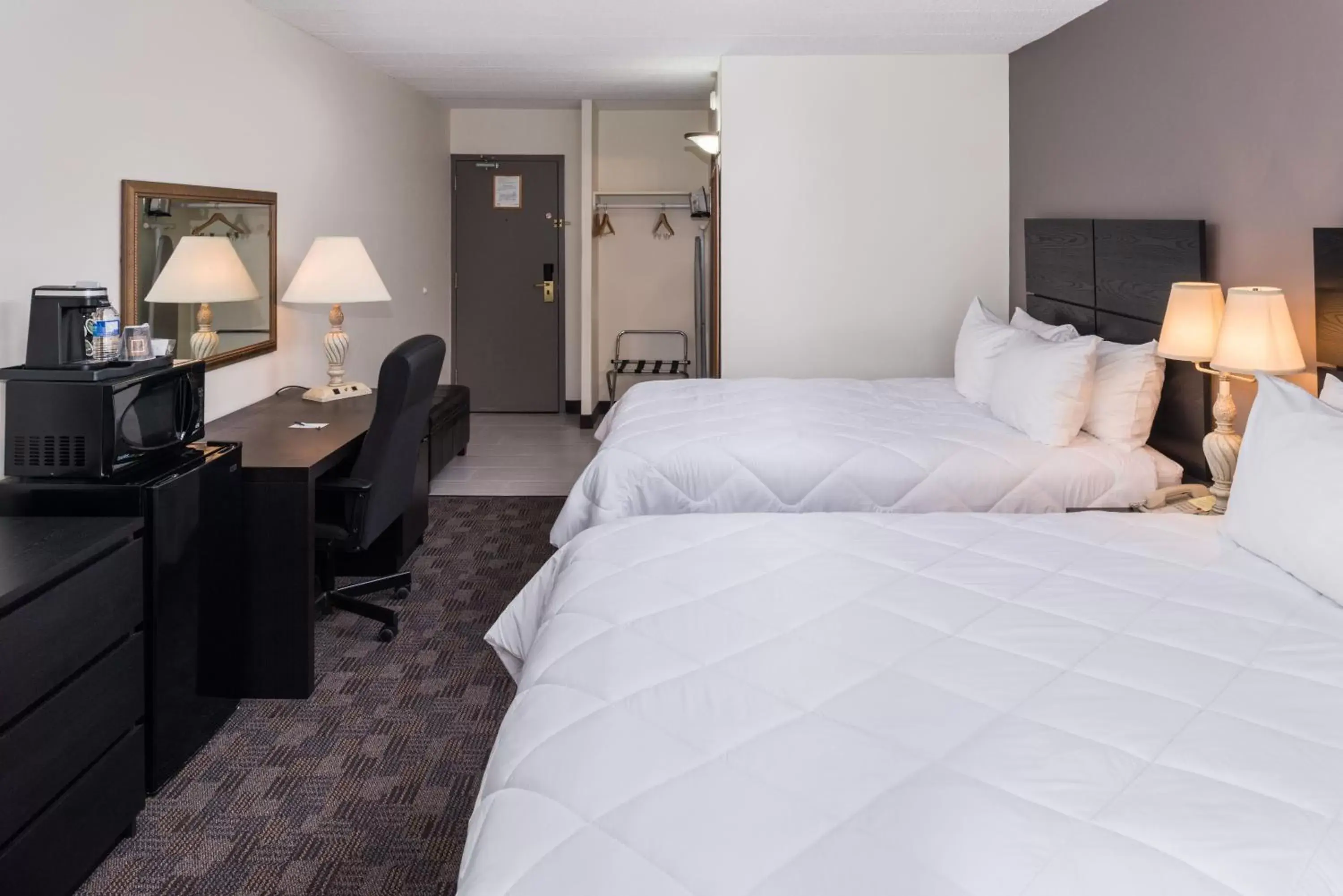 Deluxe Queen Room with Two Queen Beds in Northbury Hotel and Conference Centre