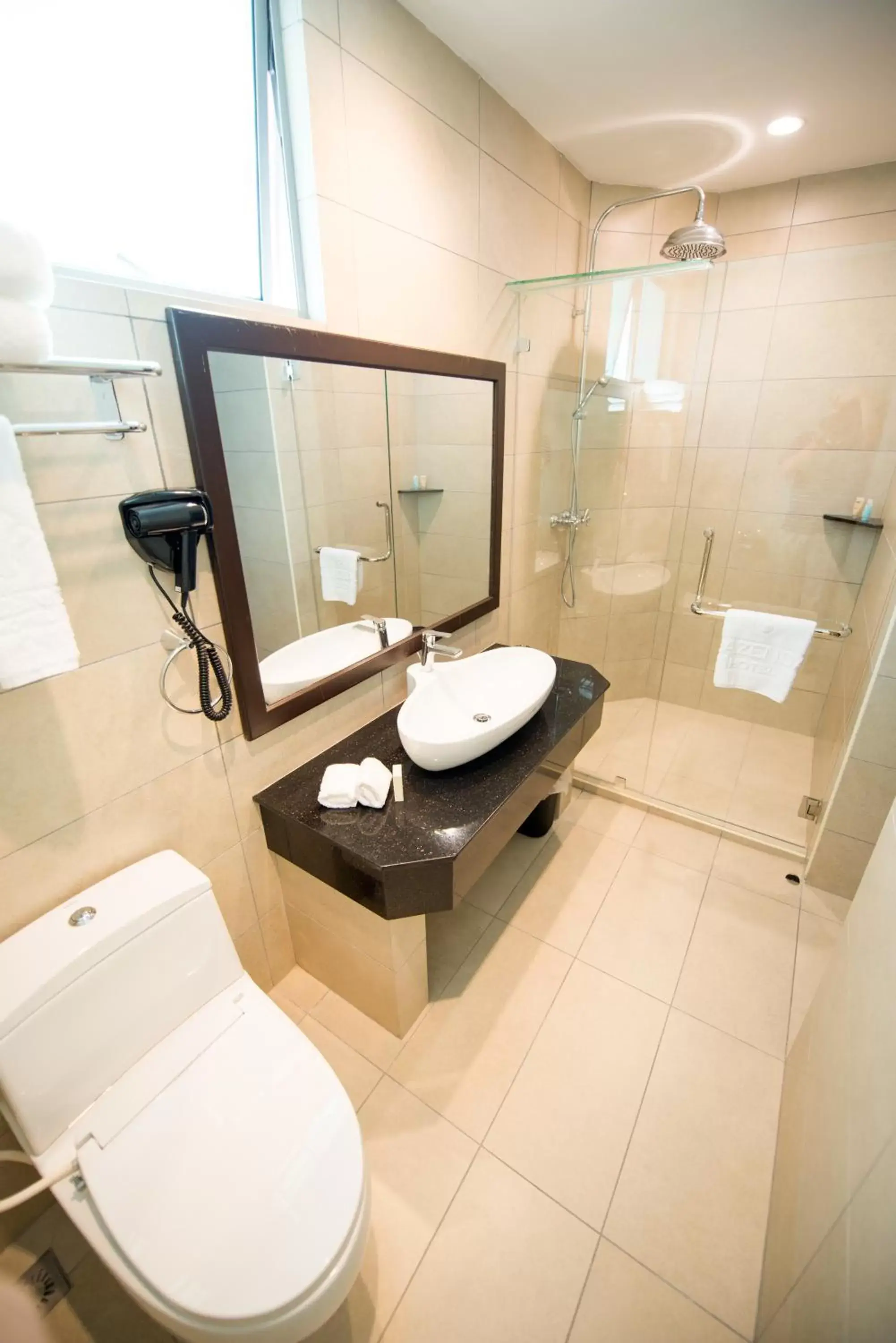 Bathroom in Lazenda Hotel