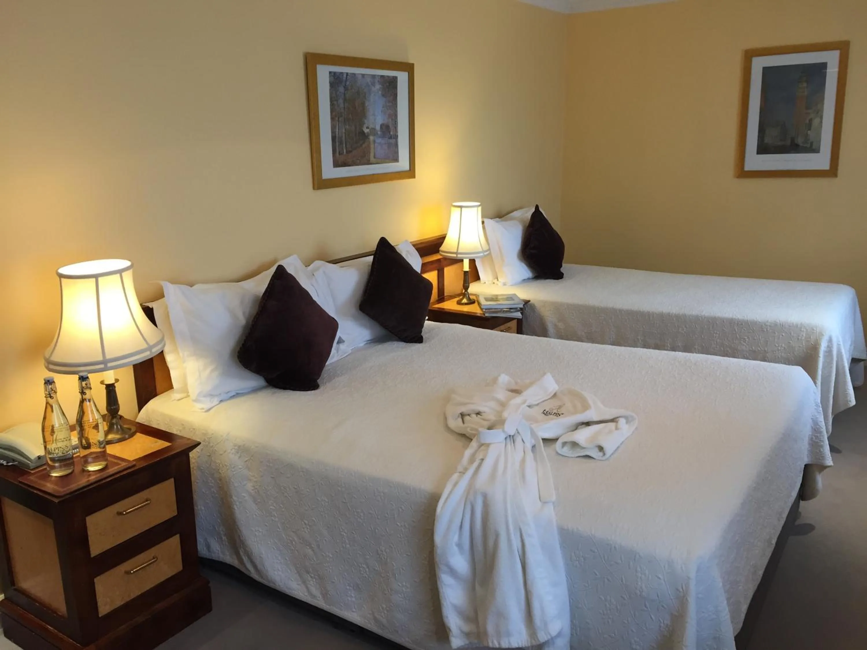 Bedroom in Aberdeen Lodge