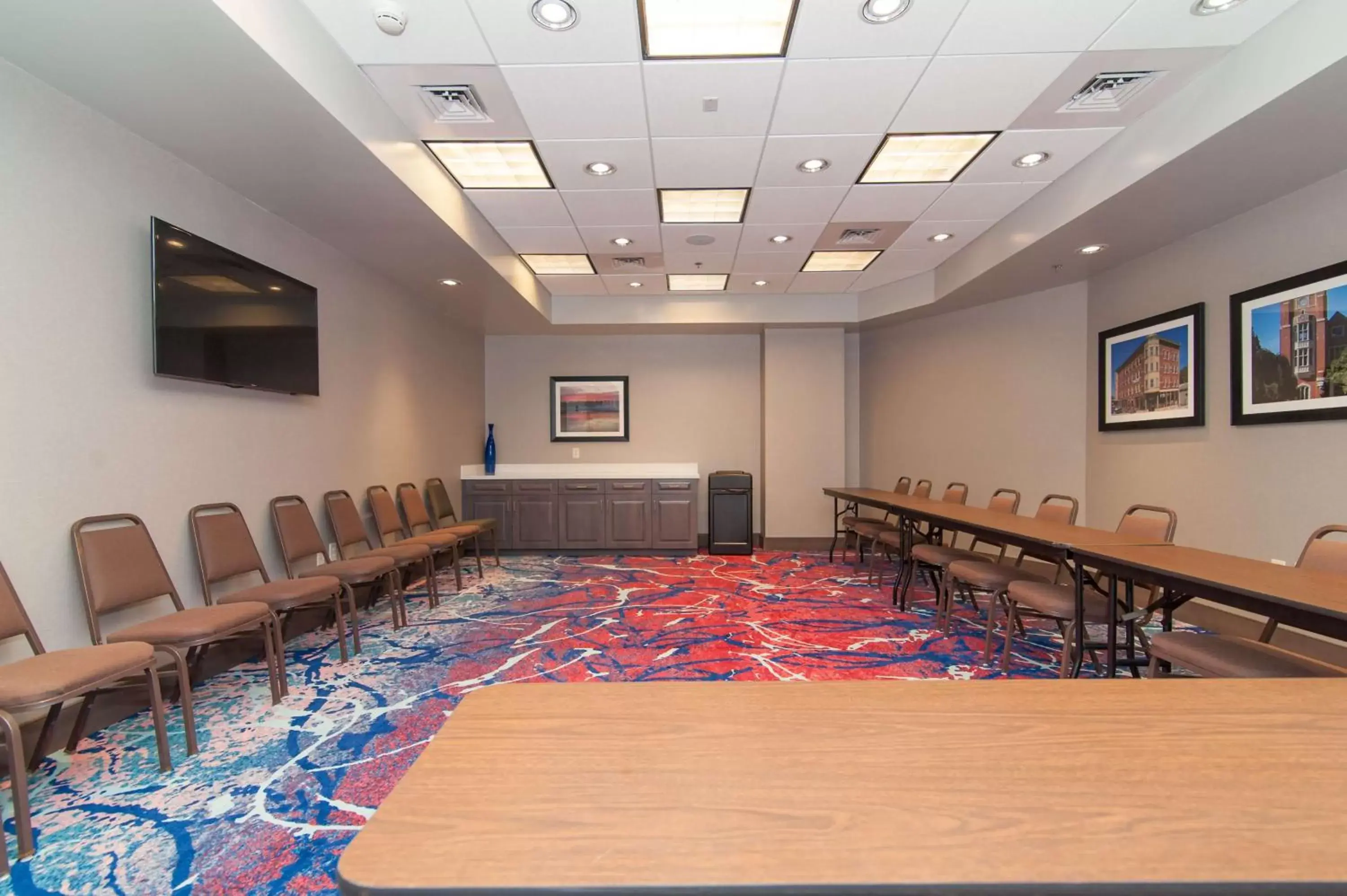 Meeting/conference room in Hampton Inn Norwich