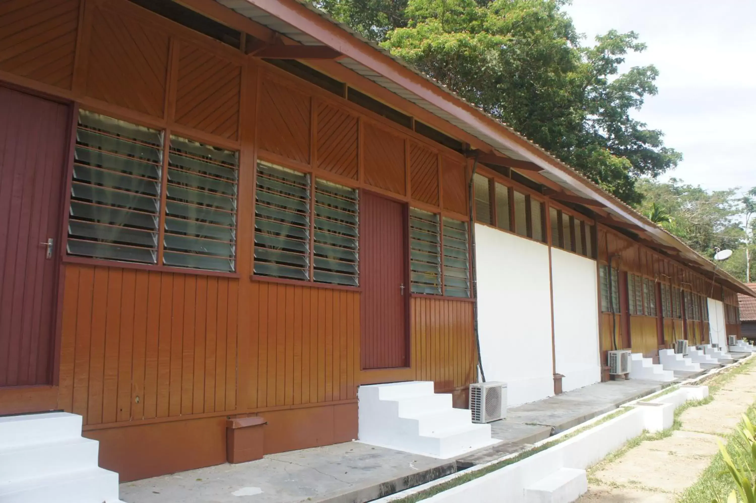 Property Building in Mutiara Taman Negara