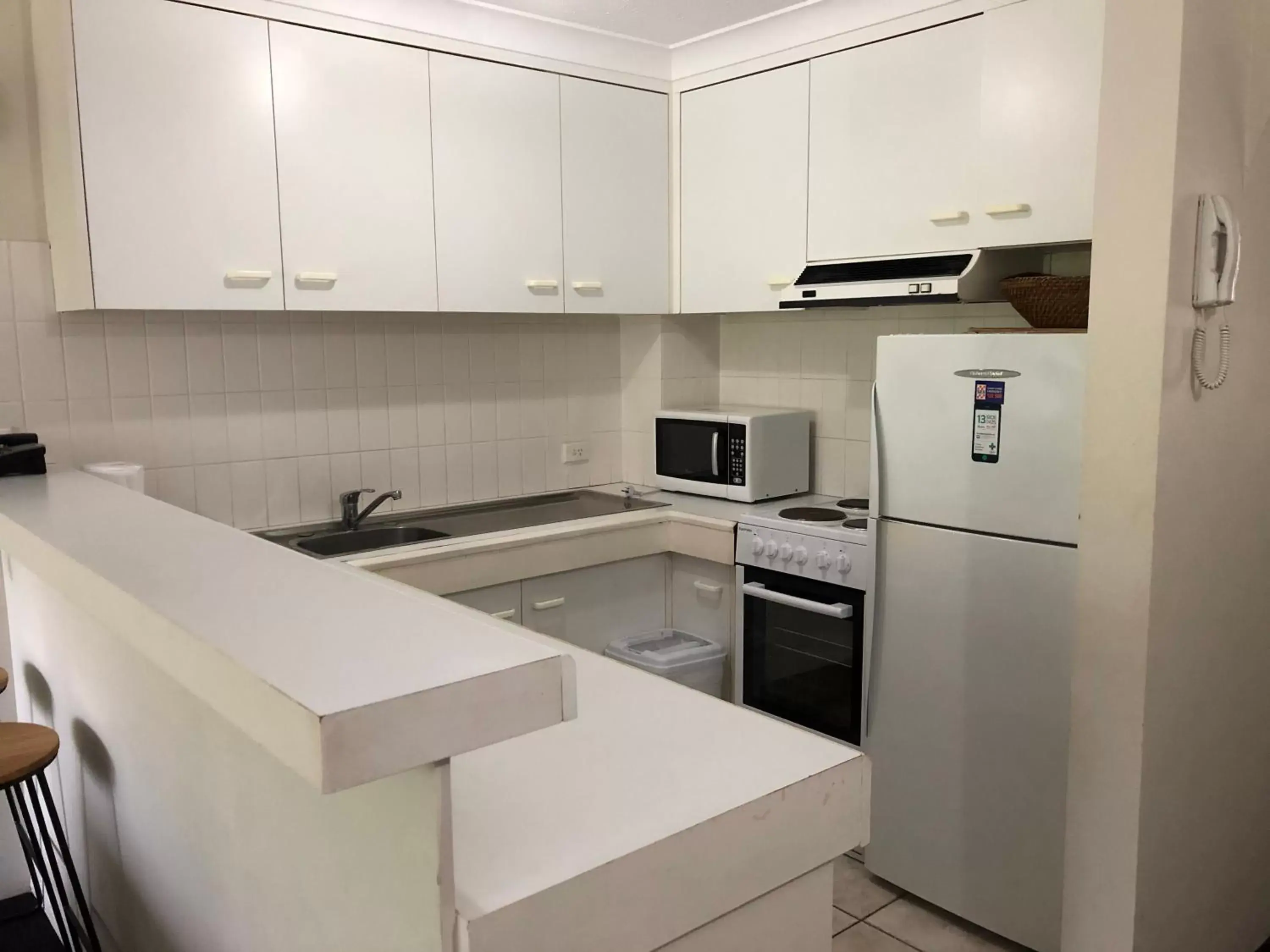 Kitchen/Kitchenette in Copacabana Apartments