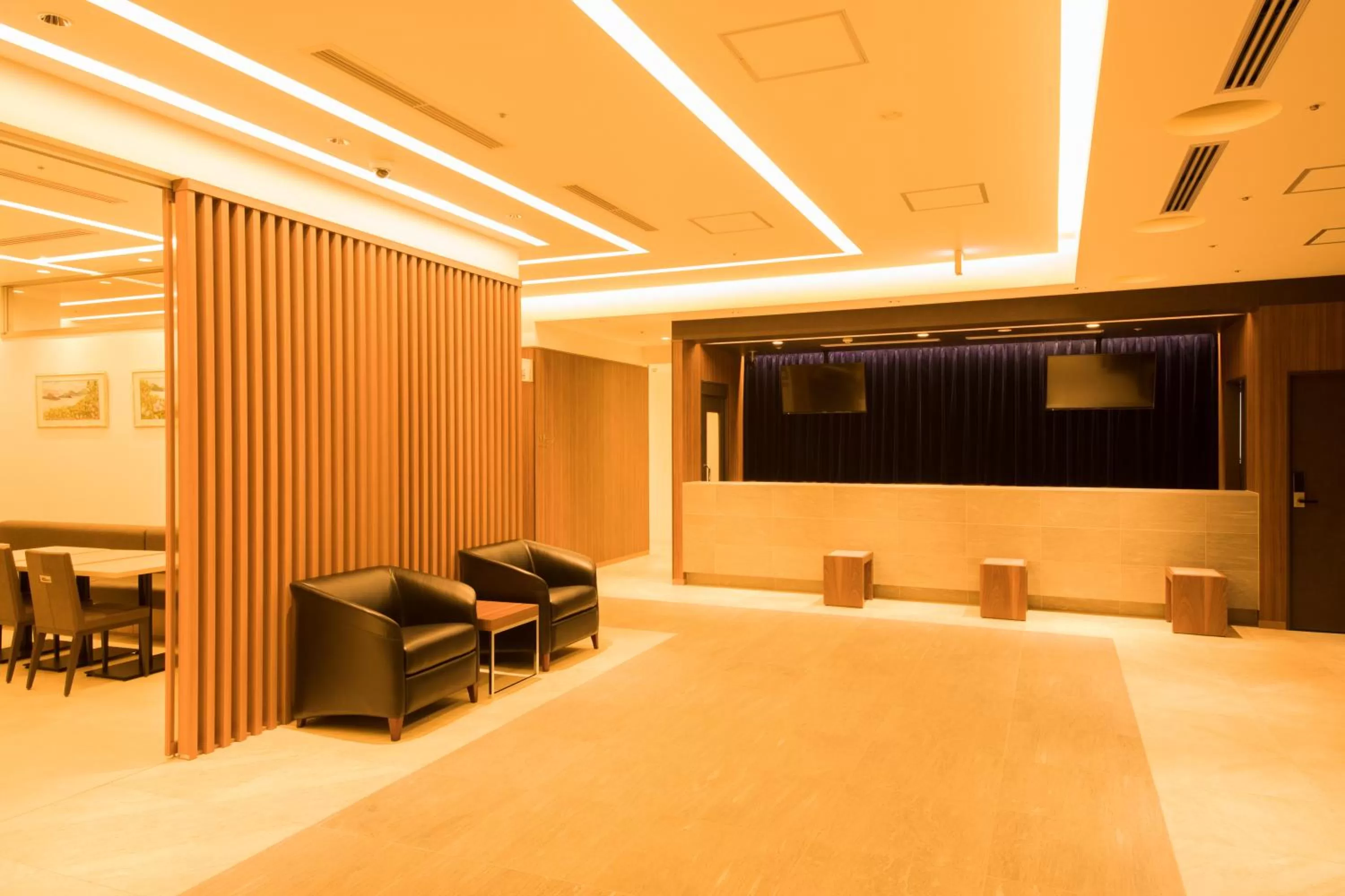 Lobby or reception in Dormy Inn Matsuyama Natural Hot Spring