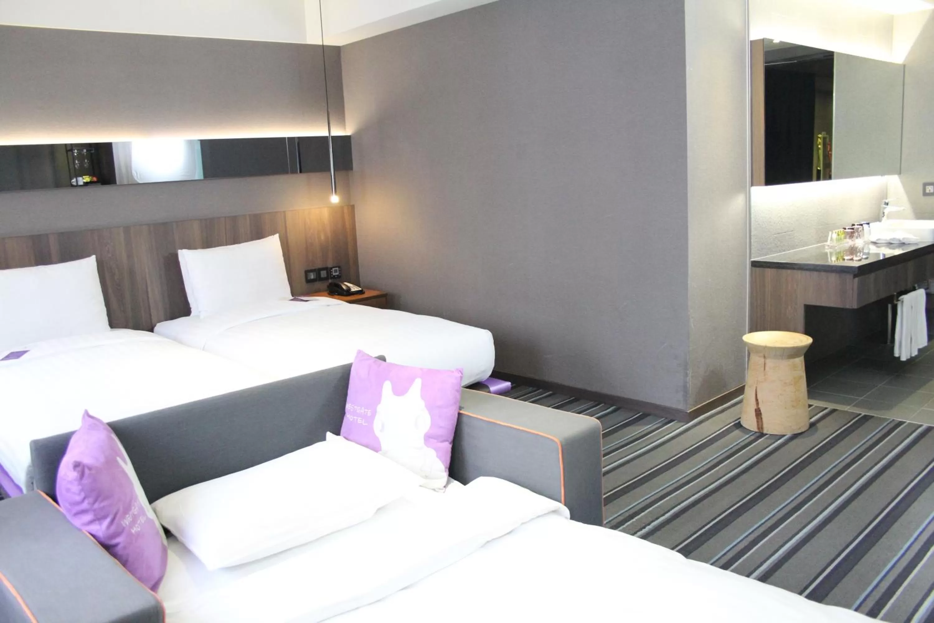 Bed in WESTGATE Hotel