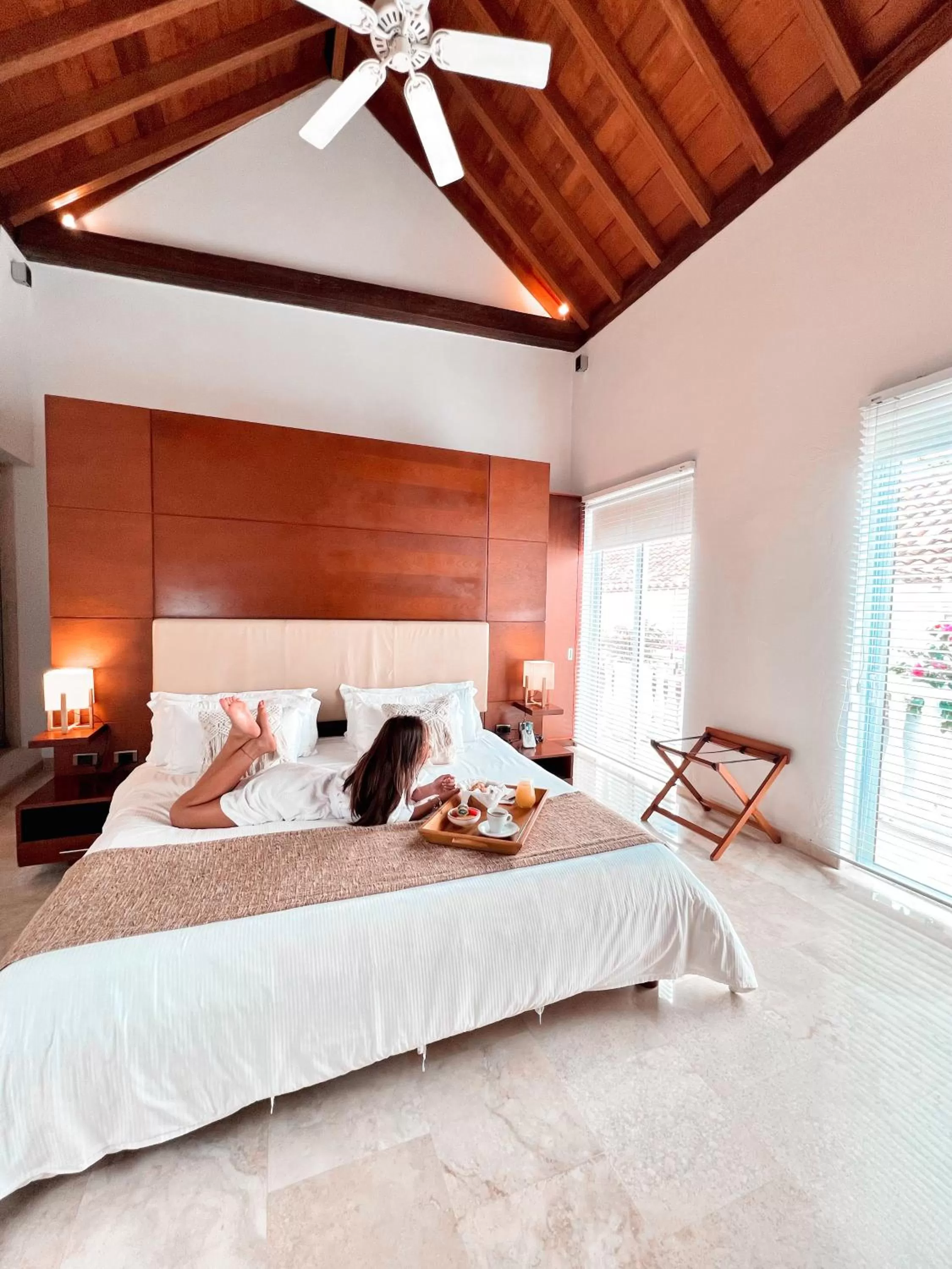 Breakfast, Bed in Casa Claver Loft Boutique Hotel