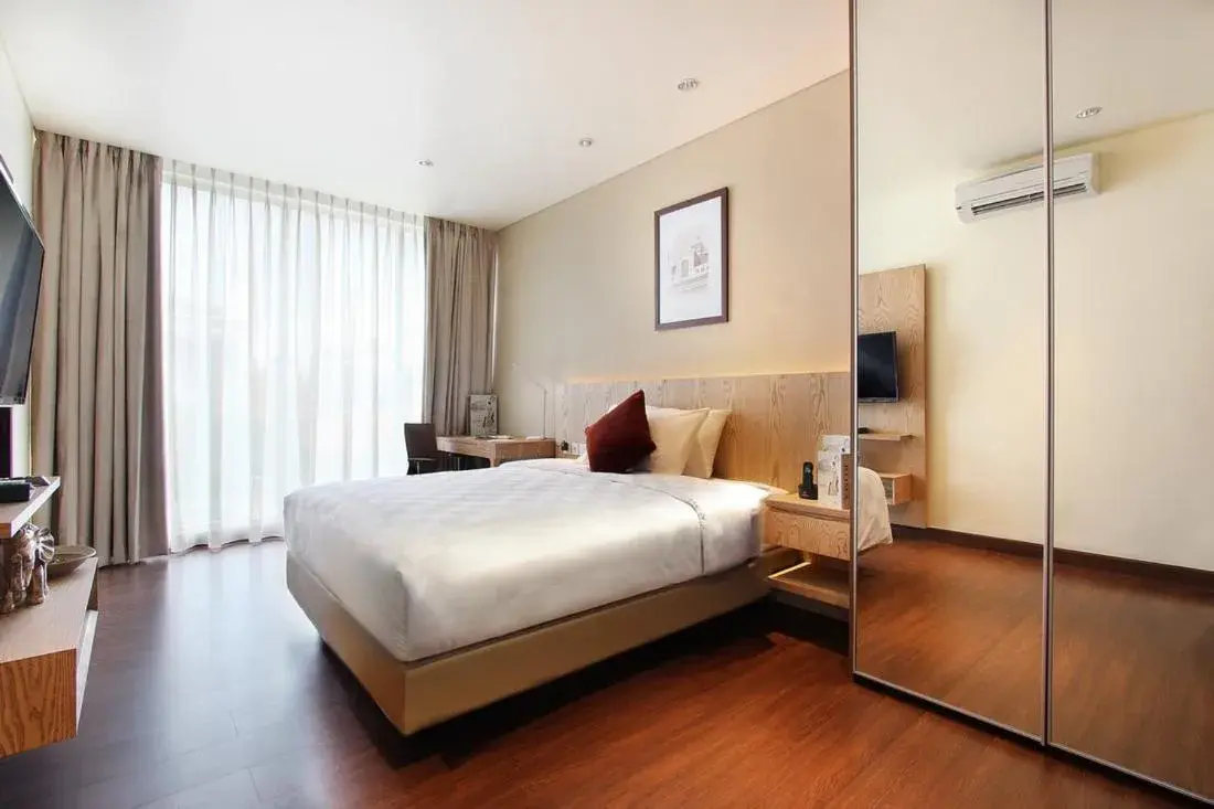 Bed in Dwijaya House of Pakubuwono Bed in Dwijaya House of Pakubuwono