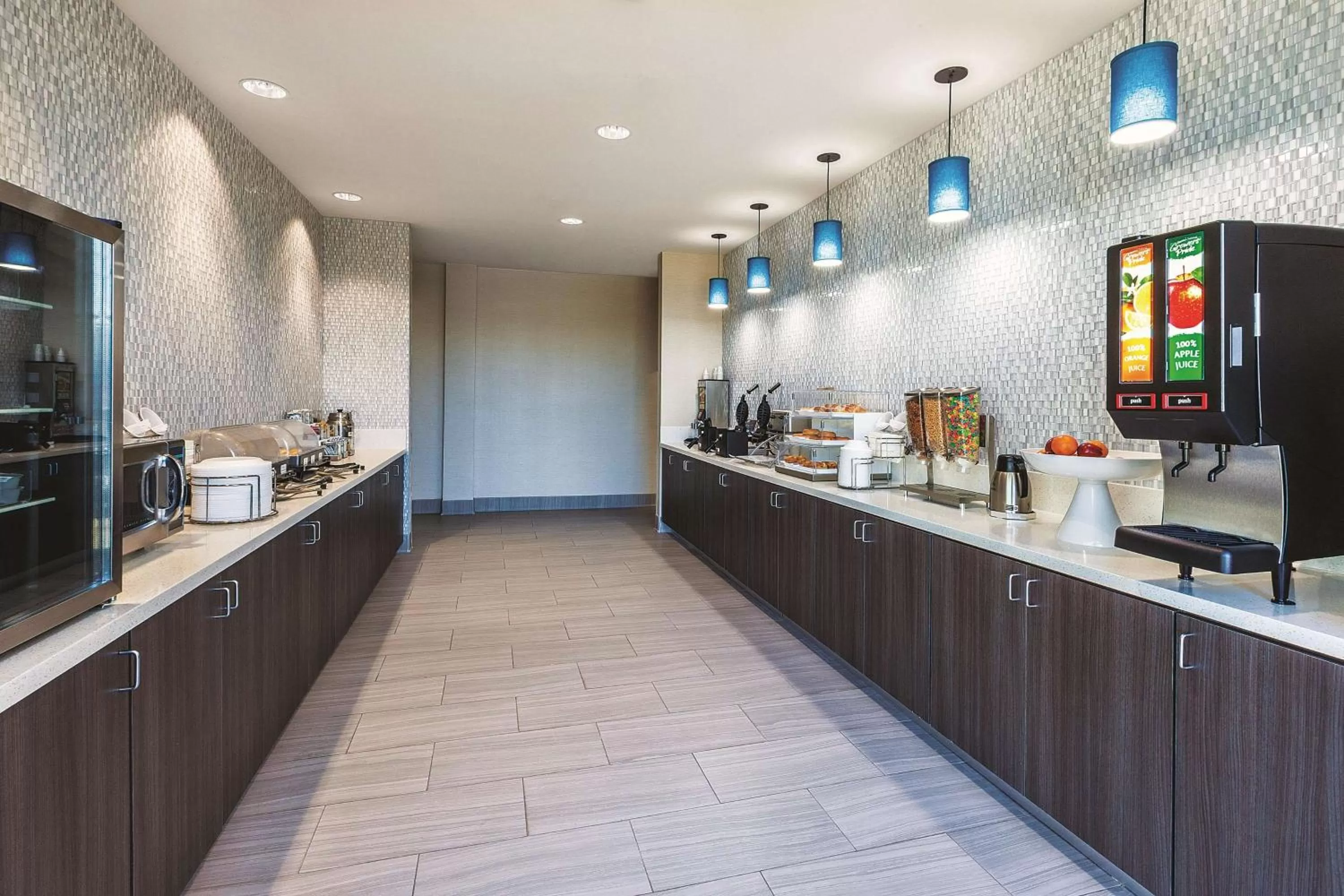 Restaurant/places to eat in La Quinta by Wyndham Terre Haute