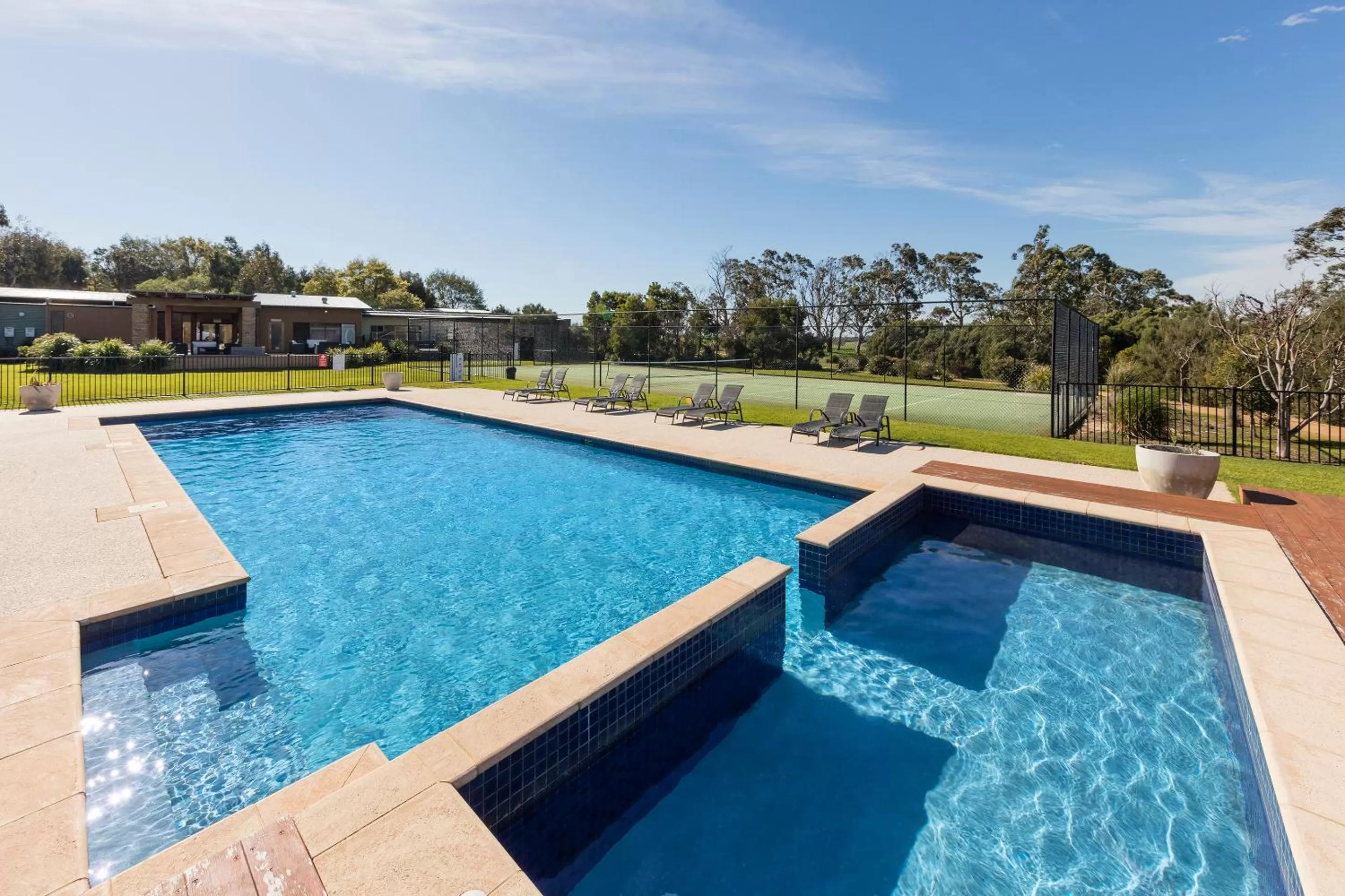 Swimming pool in Ramada Resort by Wyndham Phillip Island
