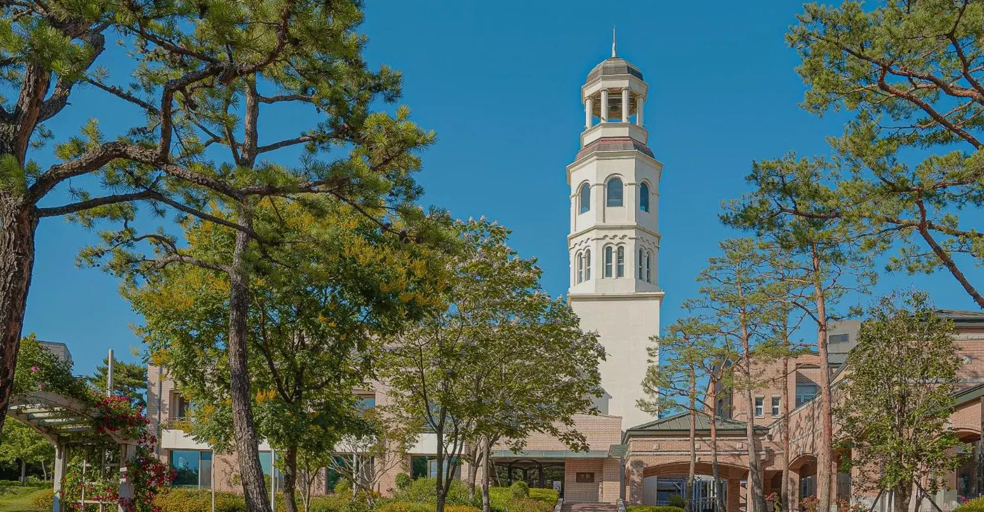 Property building in Mayfield Hotel Seoul Property building in Mayfield Hotel Seoul