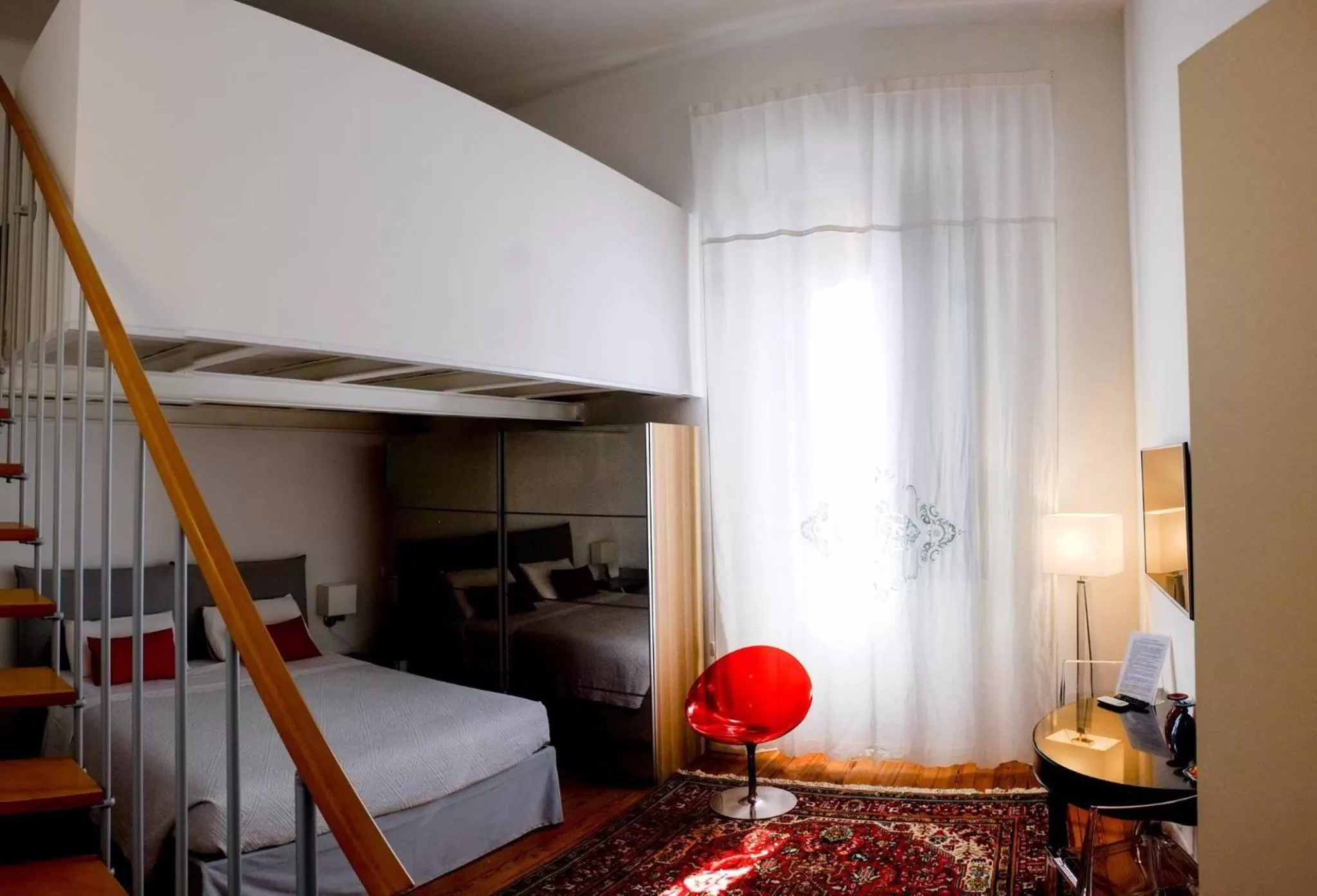 Living room in B&B Second Floor Centro Storico Bologna