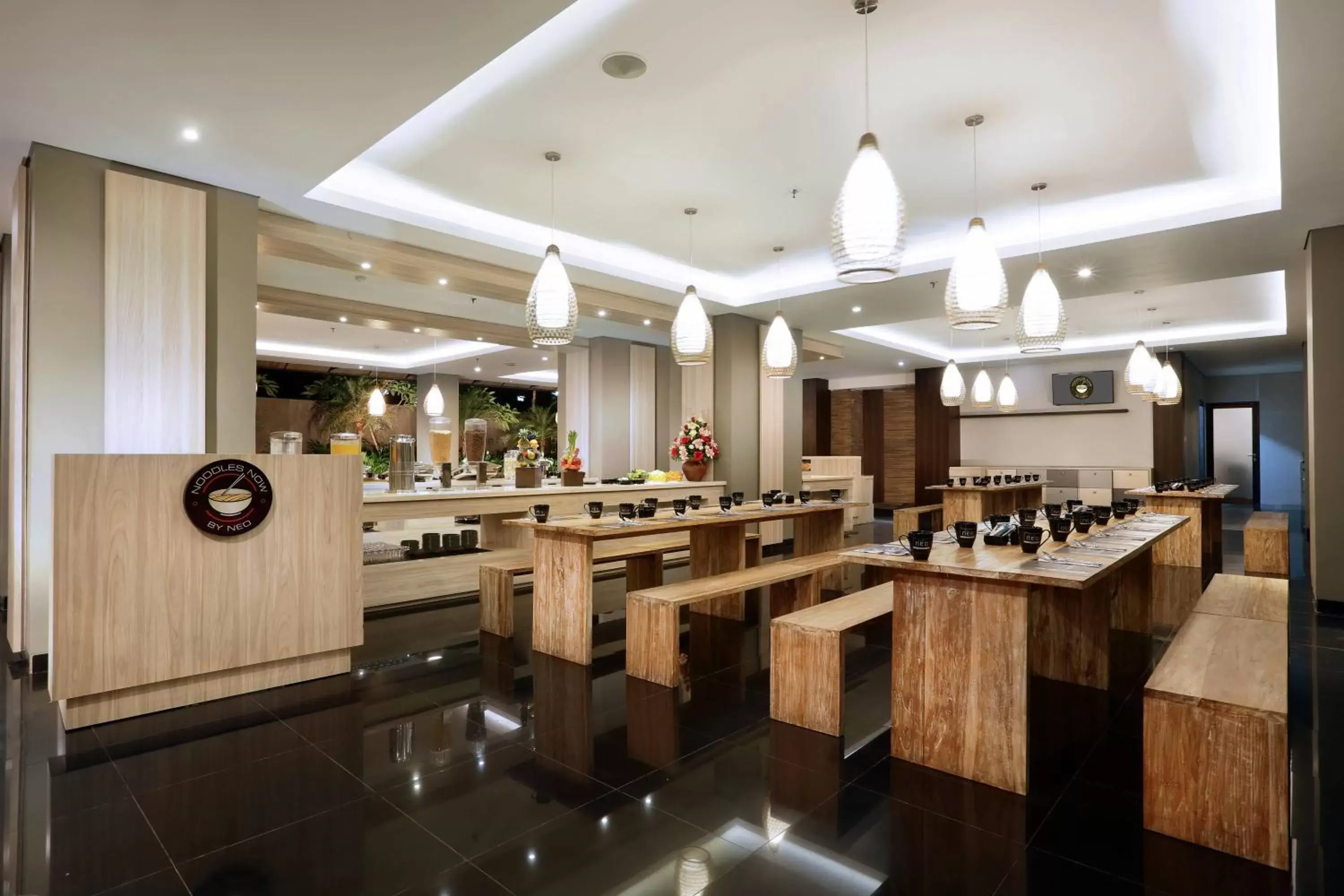 Restaurant/Places to Eat in Neo Denpasar by ASTON