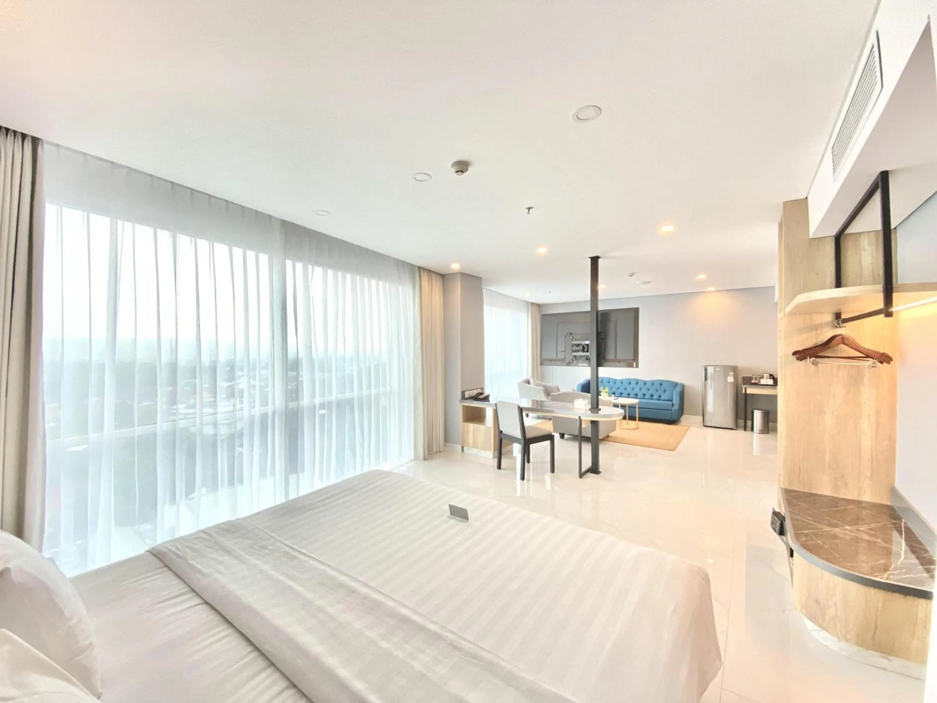 Bedroom, Bed in THE 1O1 Malang OJ