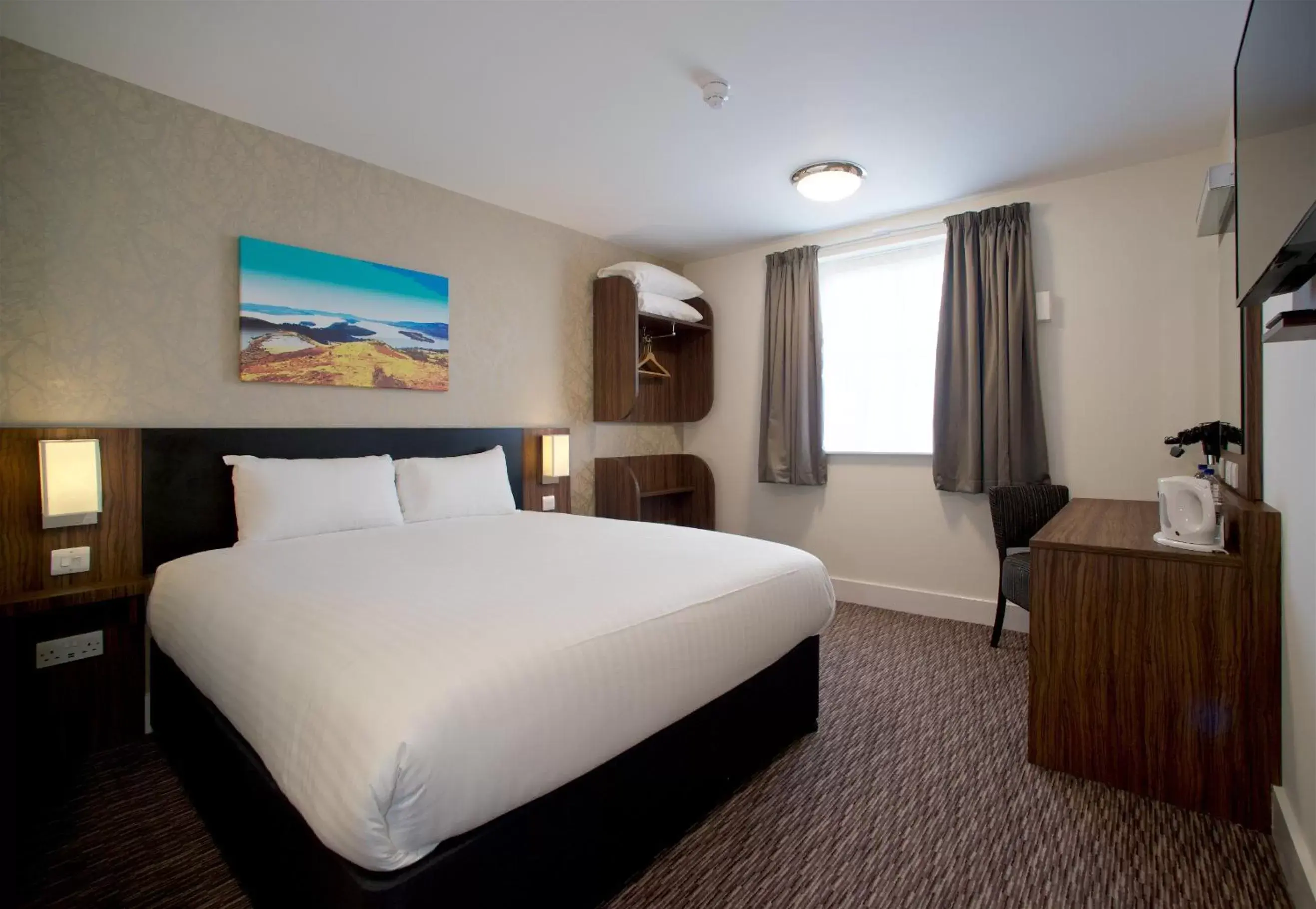 Double Room in Chain Runner, Livingston by Marston's Inns Double Room in Chain Runner, Livingston by Marston's Inns