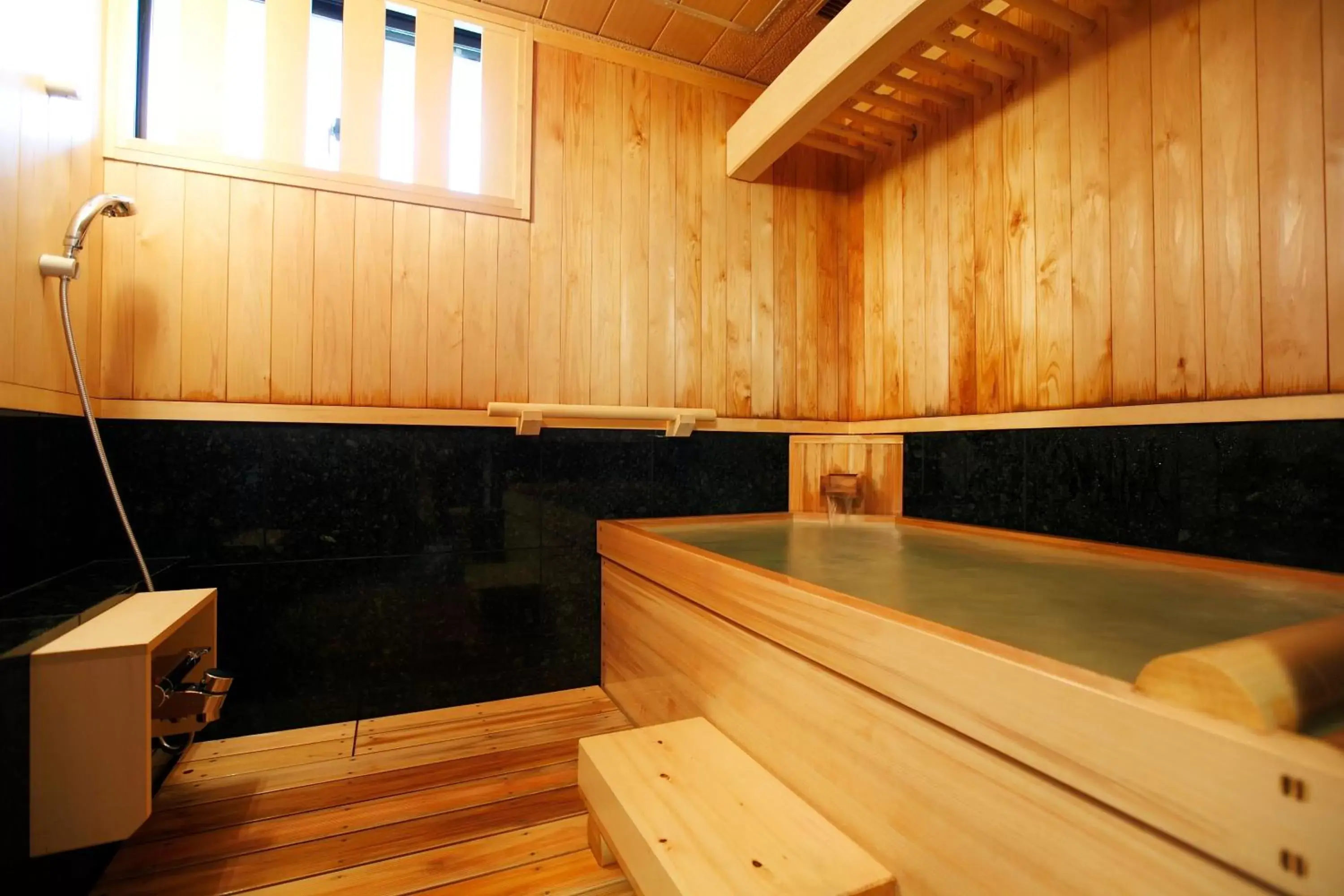 Bathroom in Kadensho, Arashiyama Onsen, Kyoto - Kyoritsu Resort