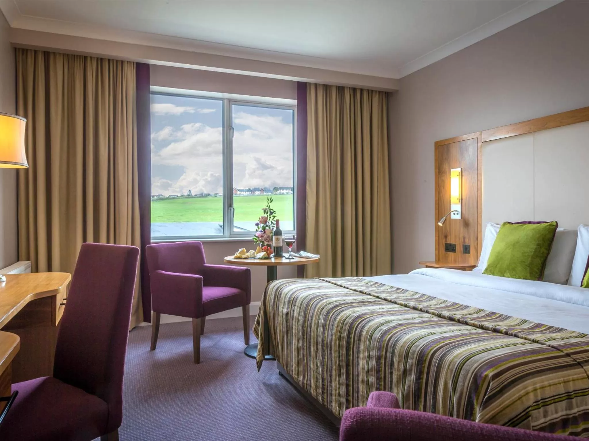 Bedroom, Bed in Charleville Park Hotel & Leisure Club IRELAND