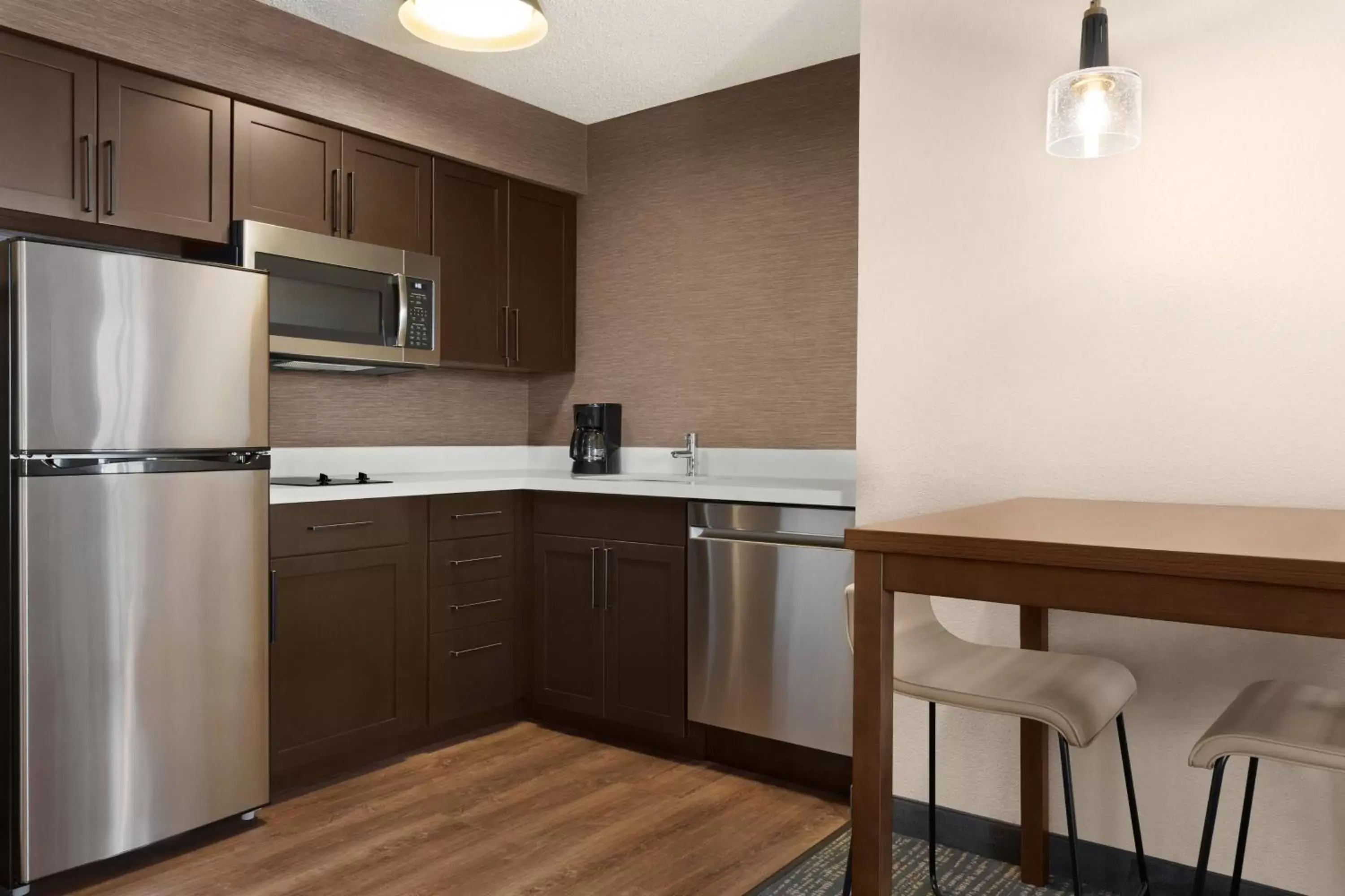 Kitchen or kitchenette, Kitchen/Kitchenette in Residence Inn Salem