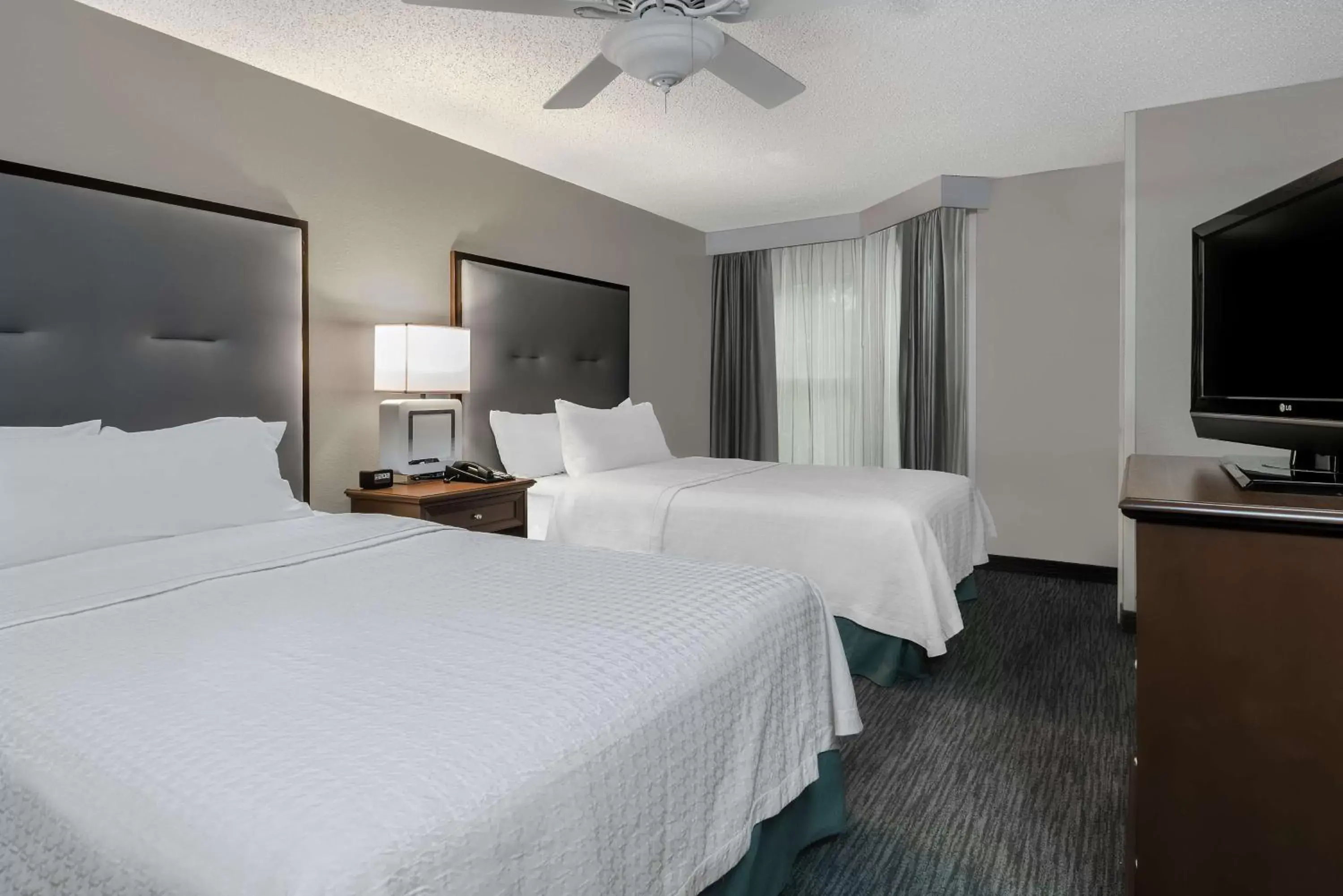 Bed in Homewood Suites by Hilton Houston-Clear Lake