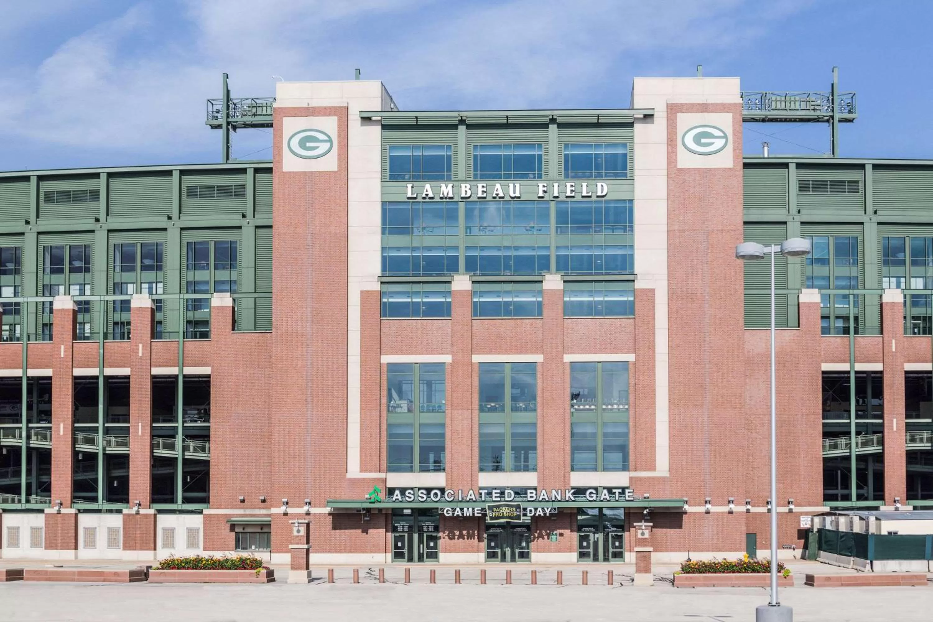 Off site in Super 8 by Wyndham Green Bay Near Stadium