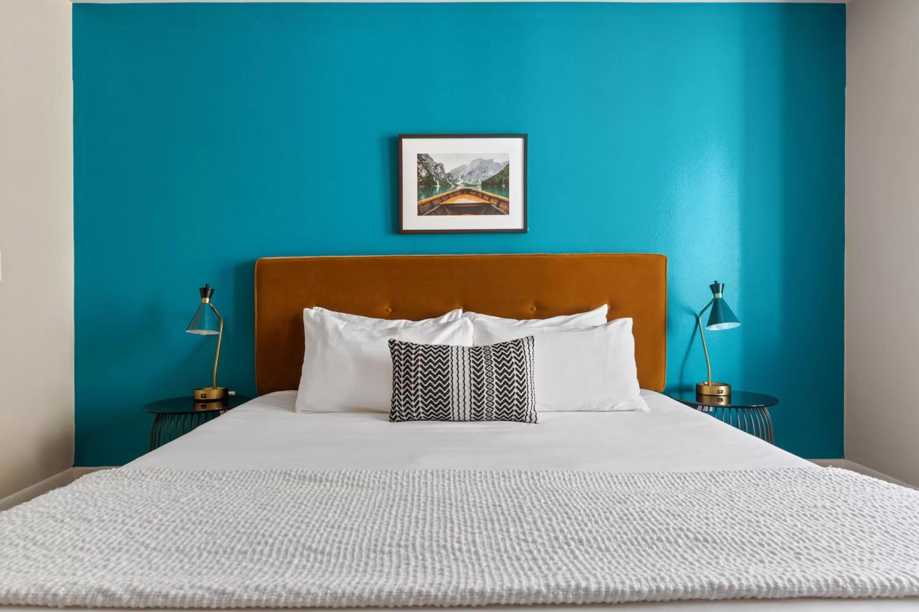 Bed in Kasa Union Station Denver