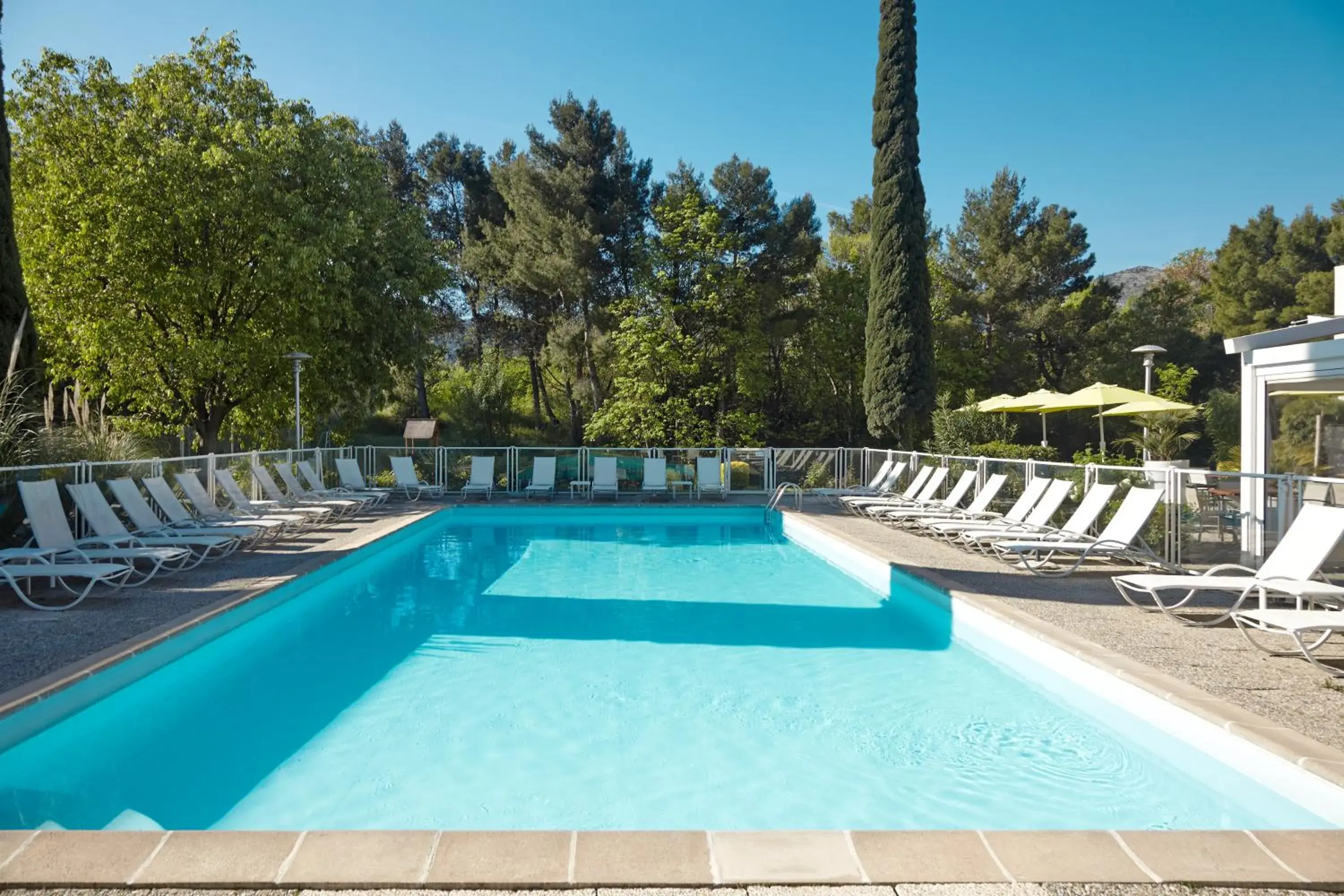 Swimming Pool in Novotel Marseille Est