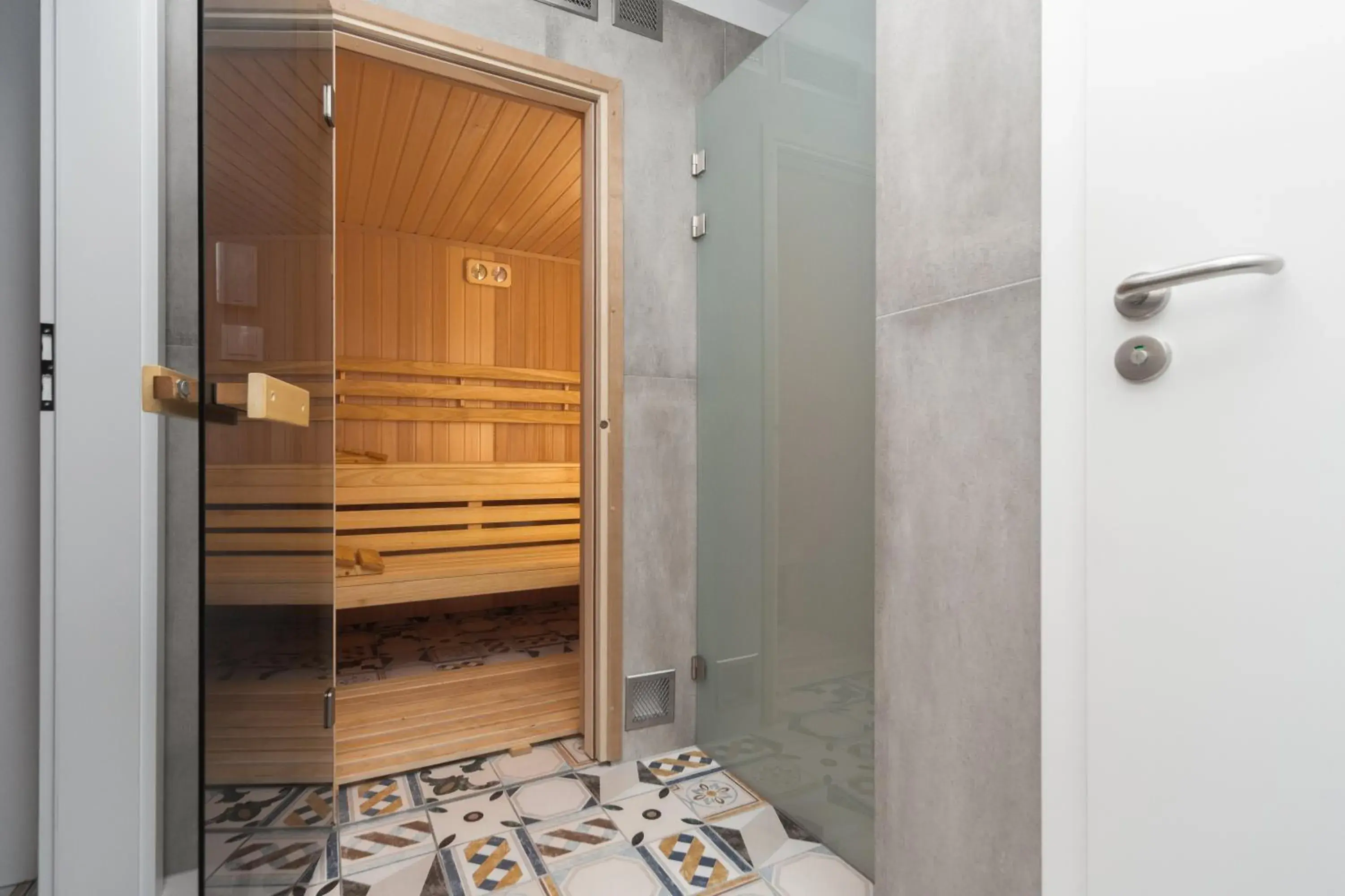 Area and facilities, Bathroom in Hotel Indigo Krakow - Old Town, an IHG Hotel