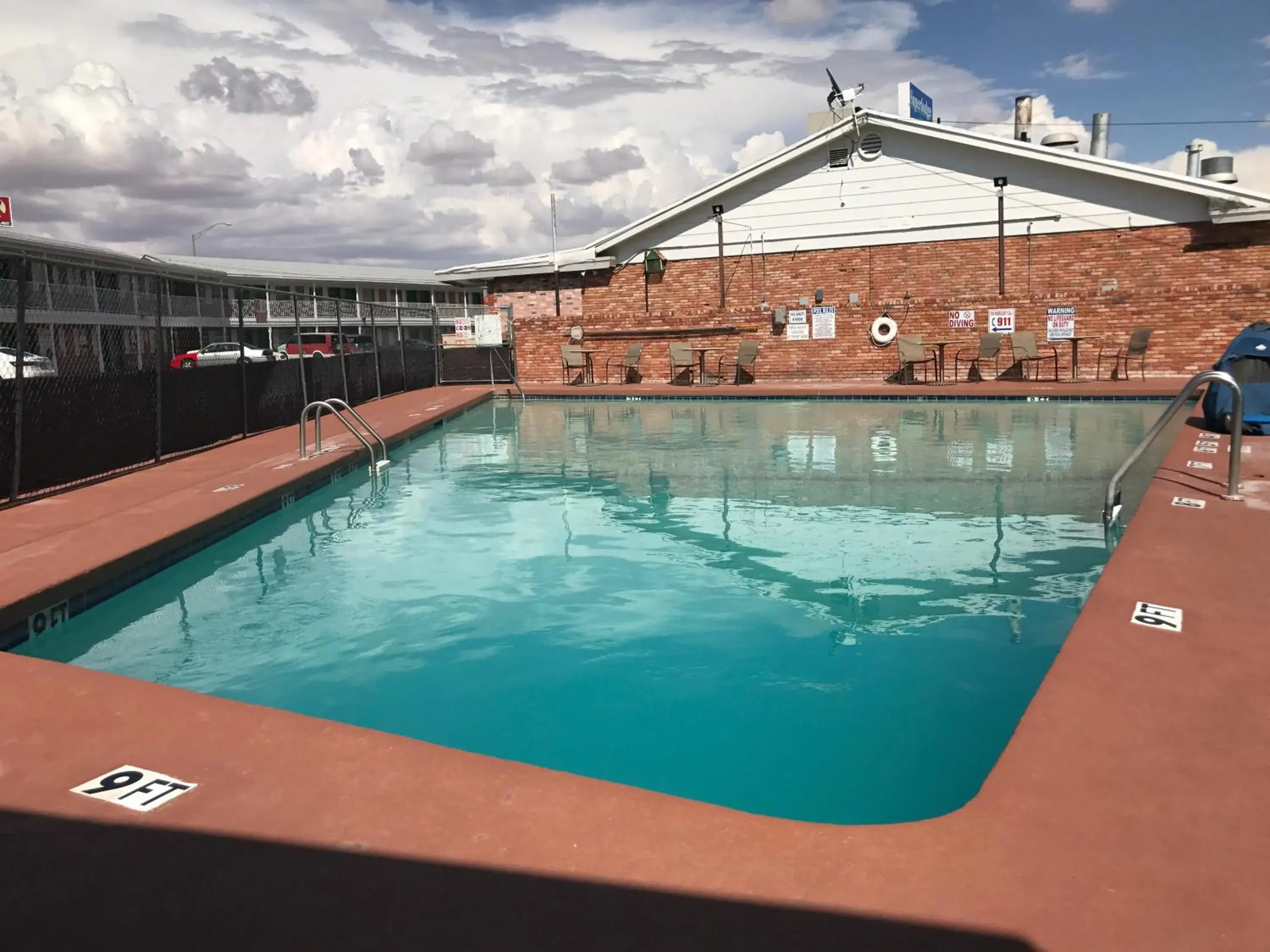 Pool view, Swimming Pool in Super Lodge Motel El Paso