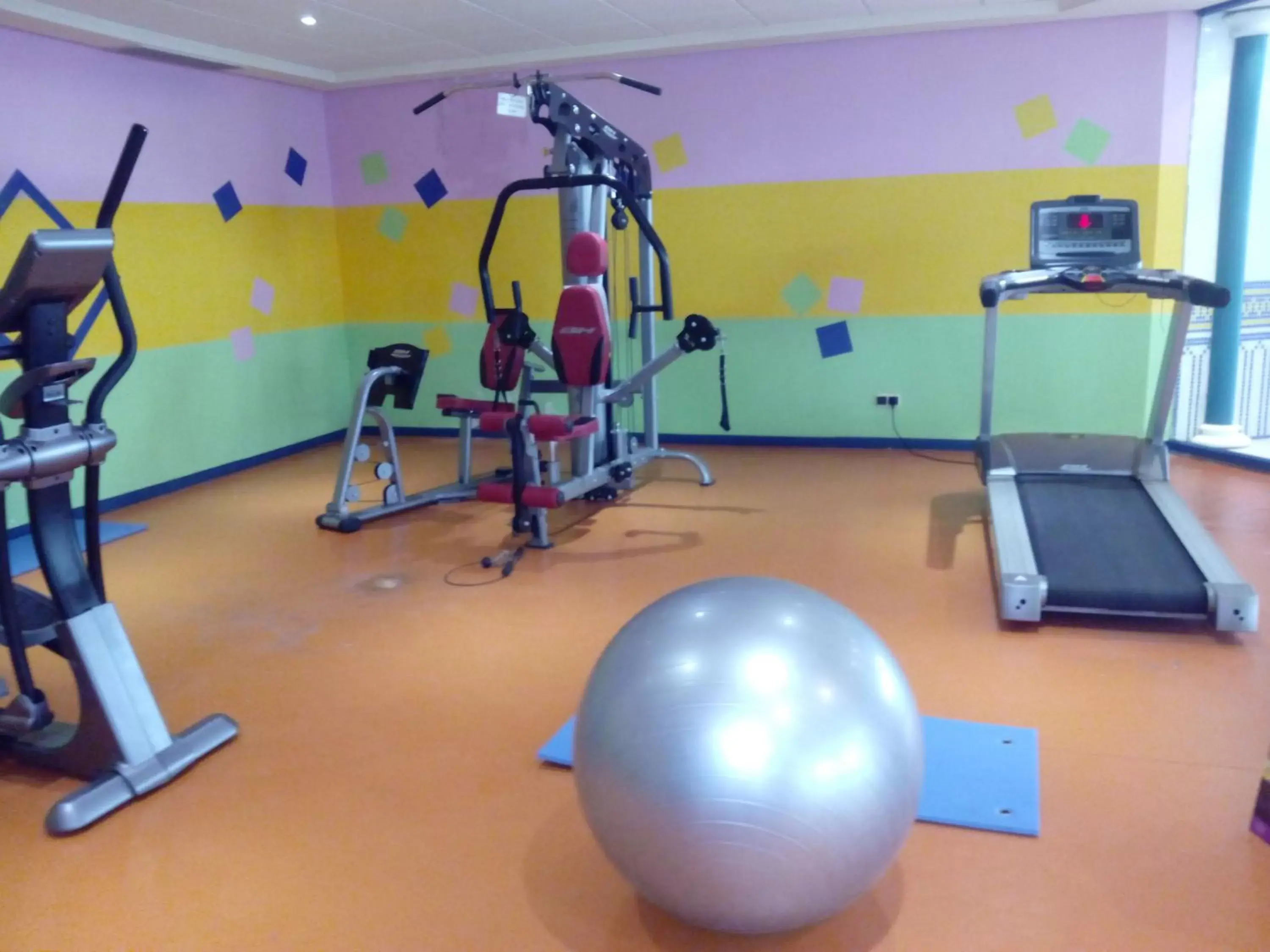 Fitness centre/facilities, Fitness Center/Facilities in Beatriz Costa & Spa