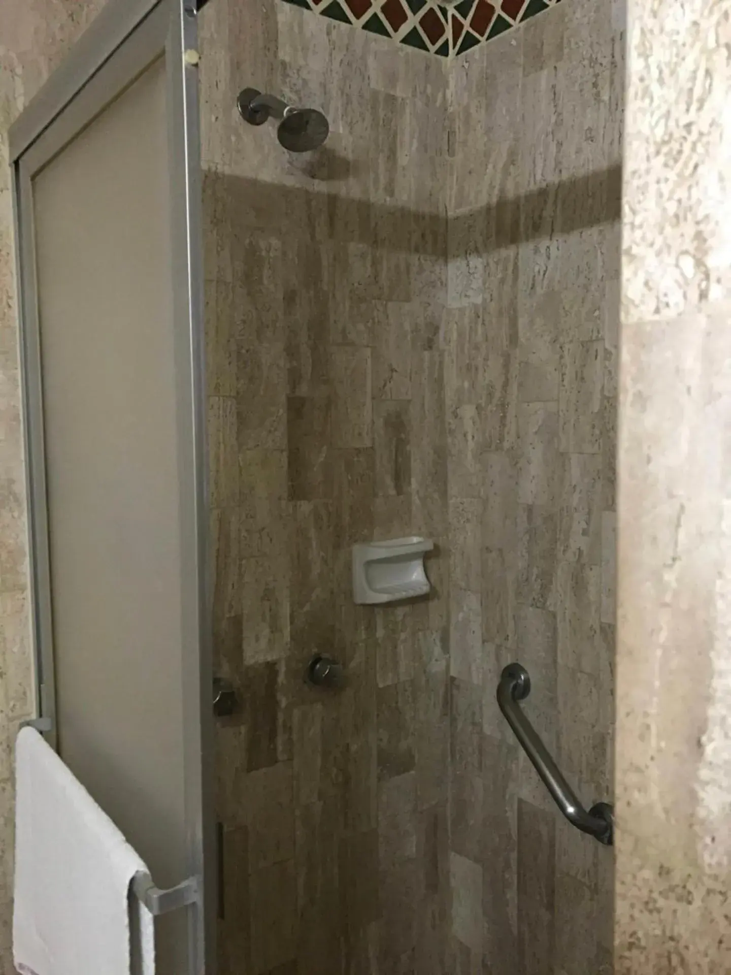 Bathroom in Hotel Arboledas Expo
