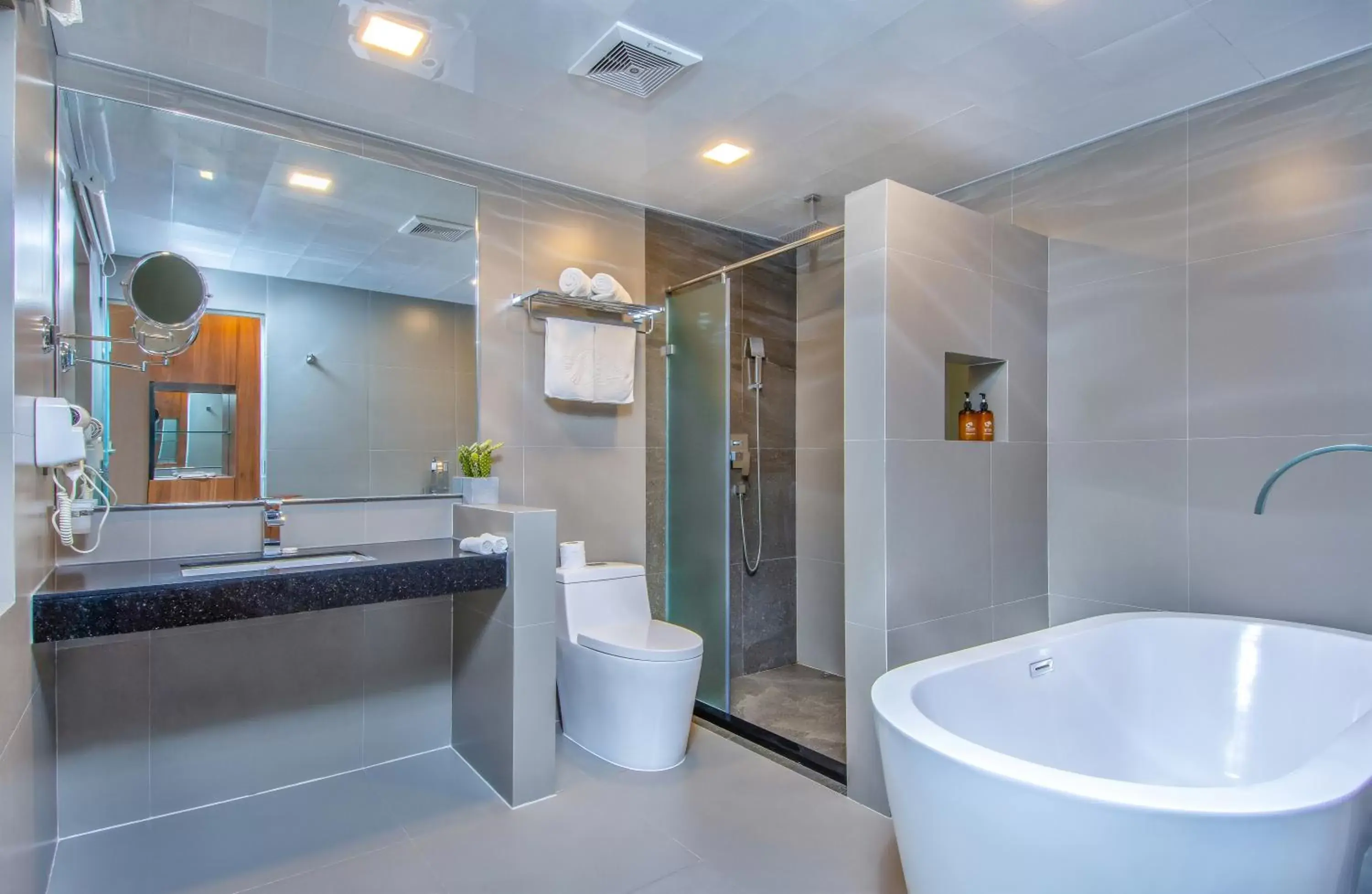 Toilet, Bathroom in Triton Prestige Seaview and Spa