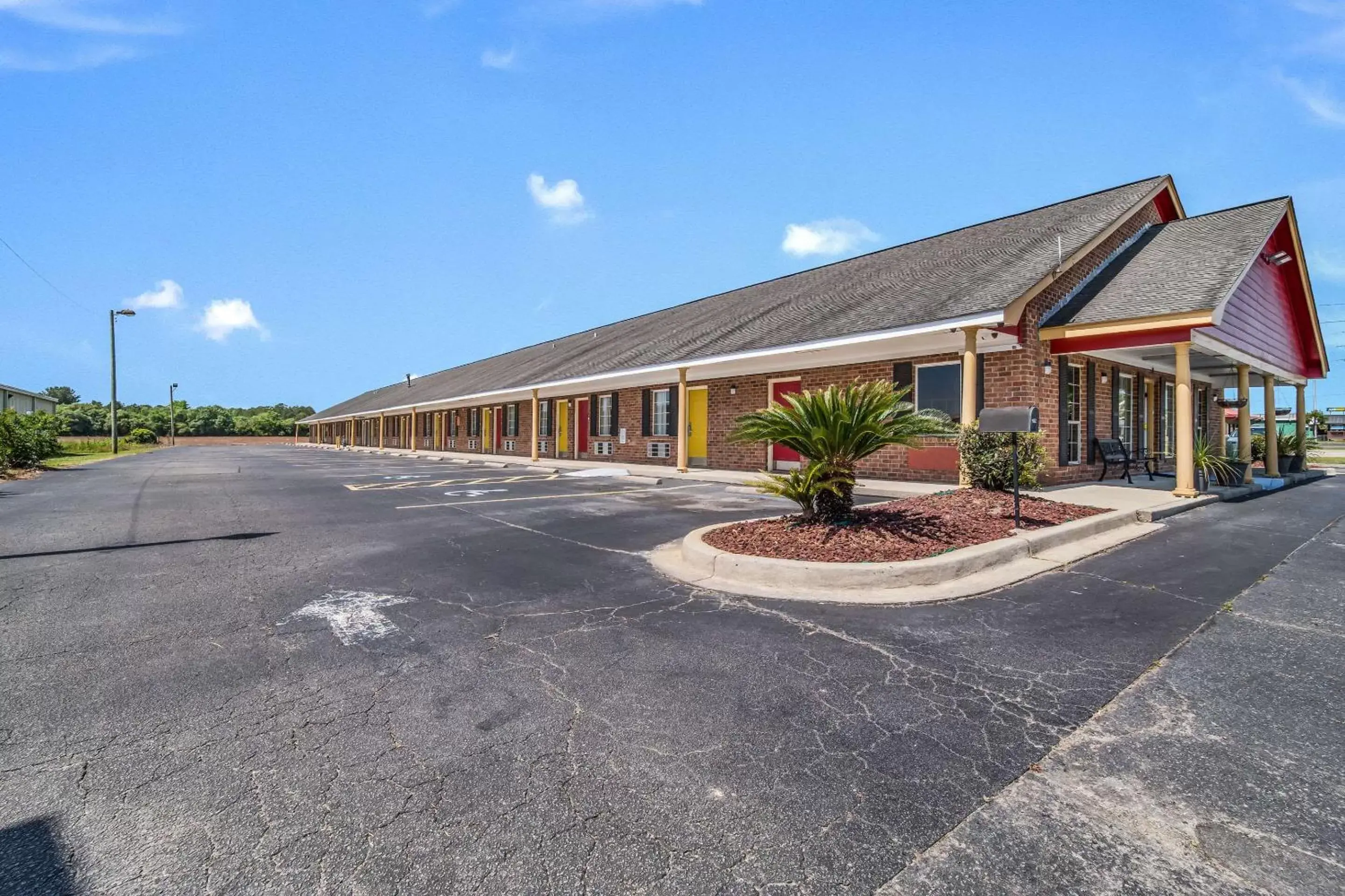 Property Building in Econo Lodge Santee