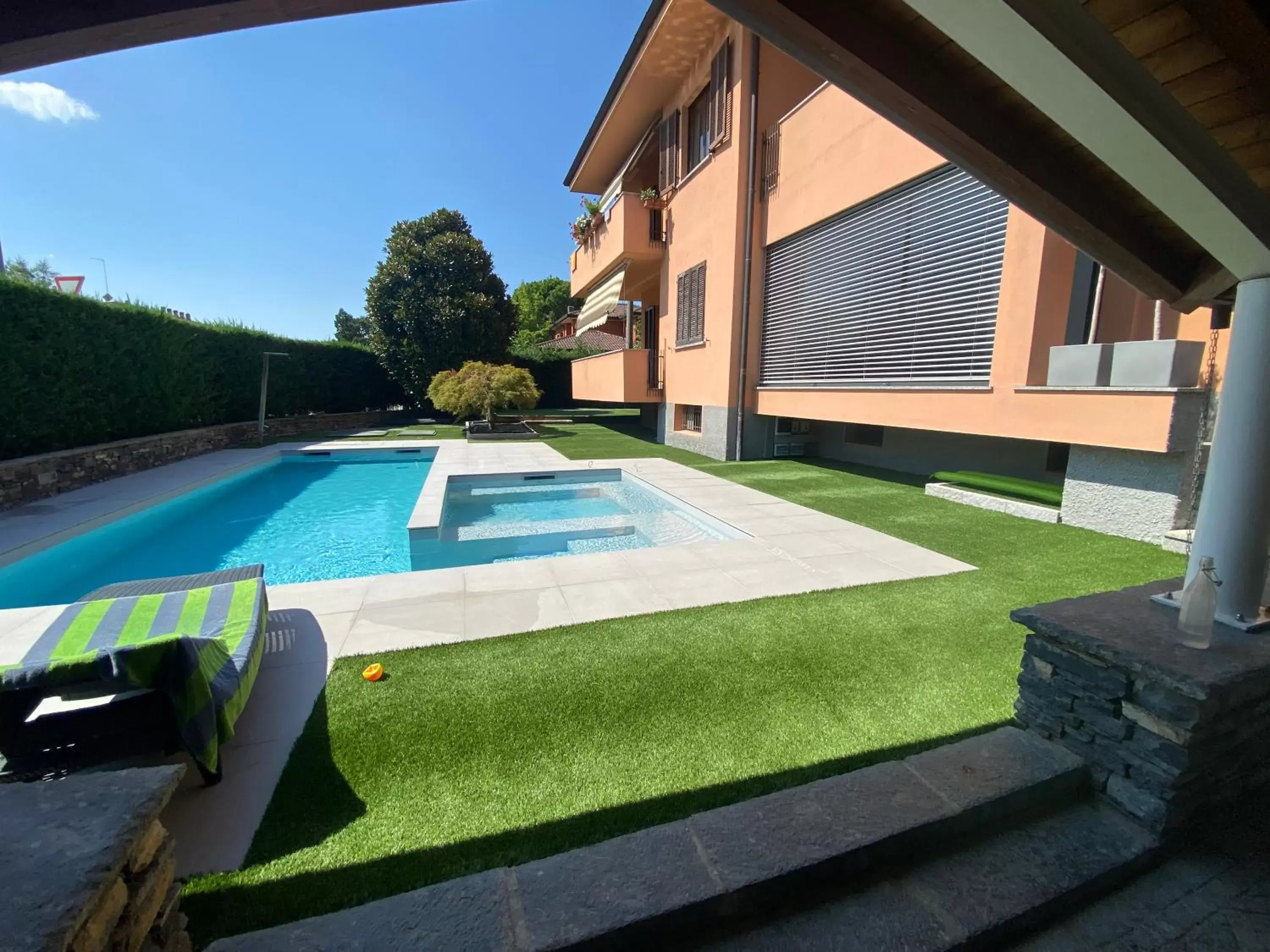 Property building, Swimming Pool in B&B ARCOBALENO