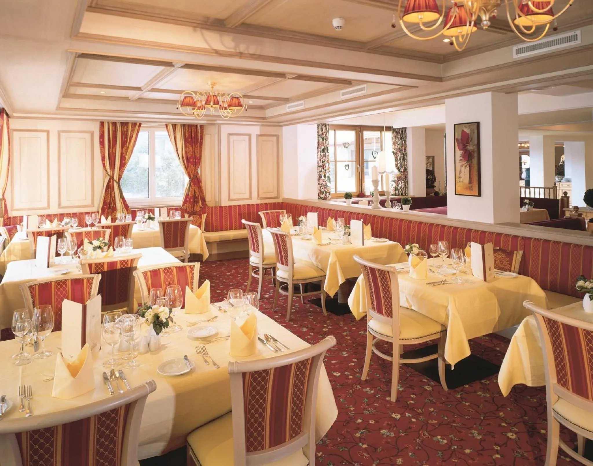 Restaurant/places to eat in Alpenpark Resort Superior