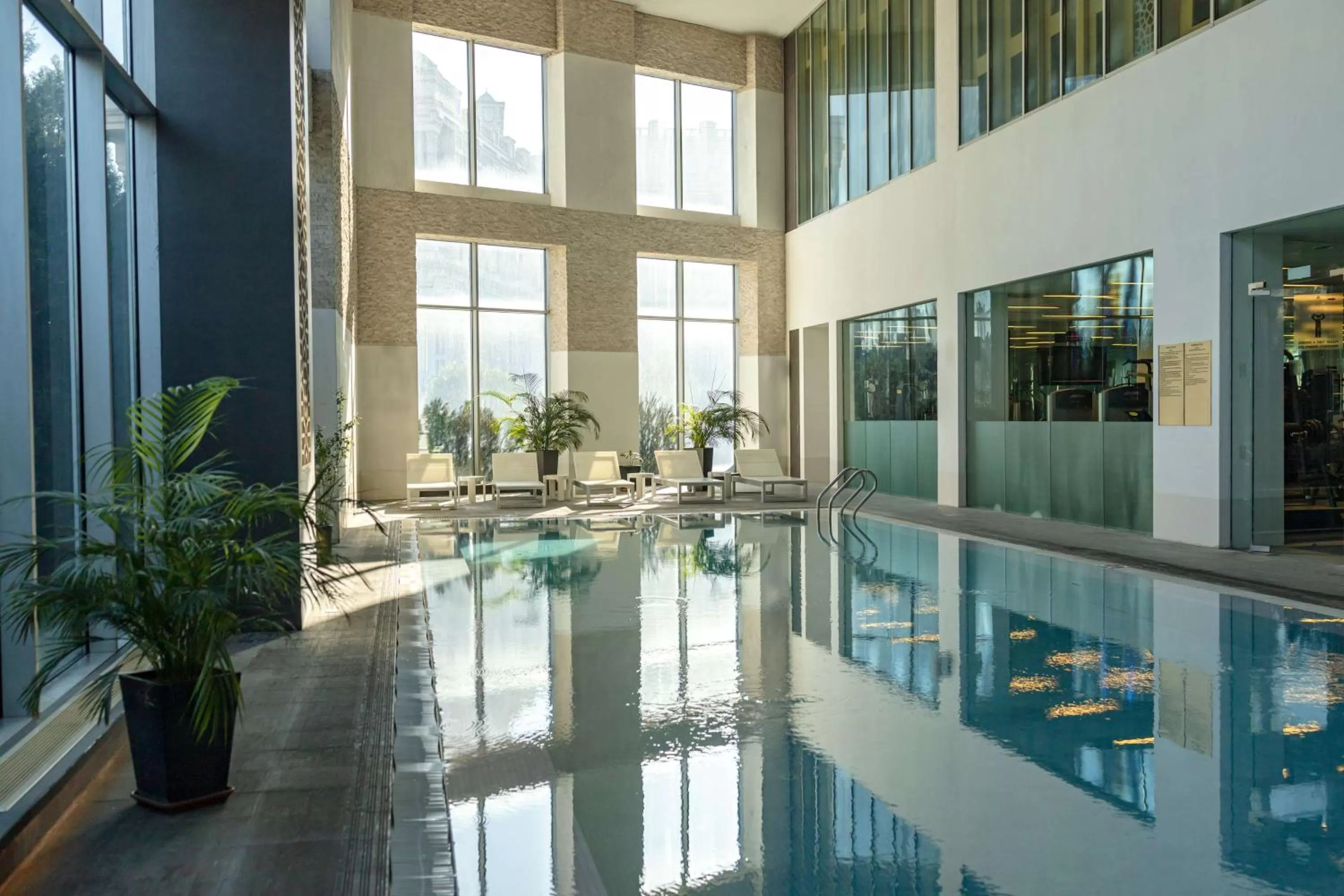 Swimming pool in Hyatt Regency Dushanbe