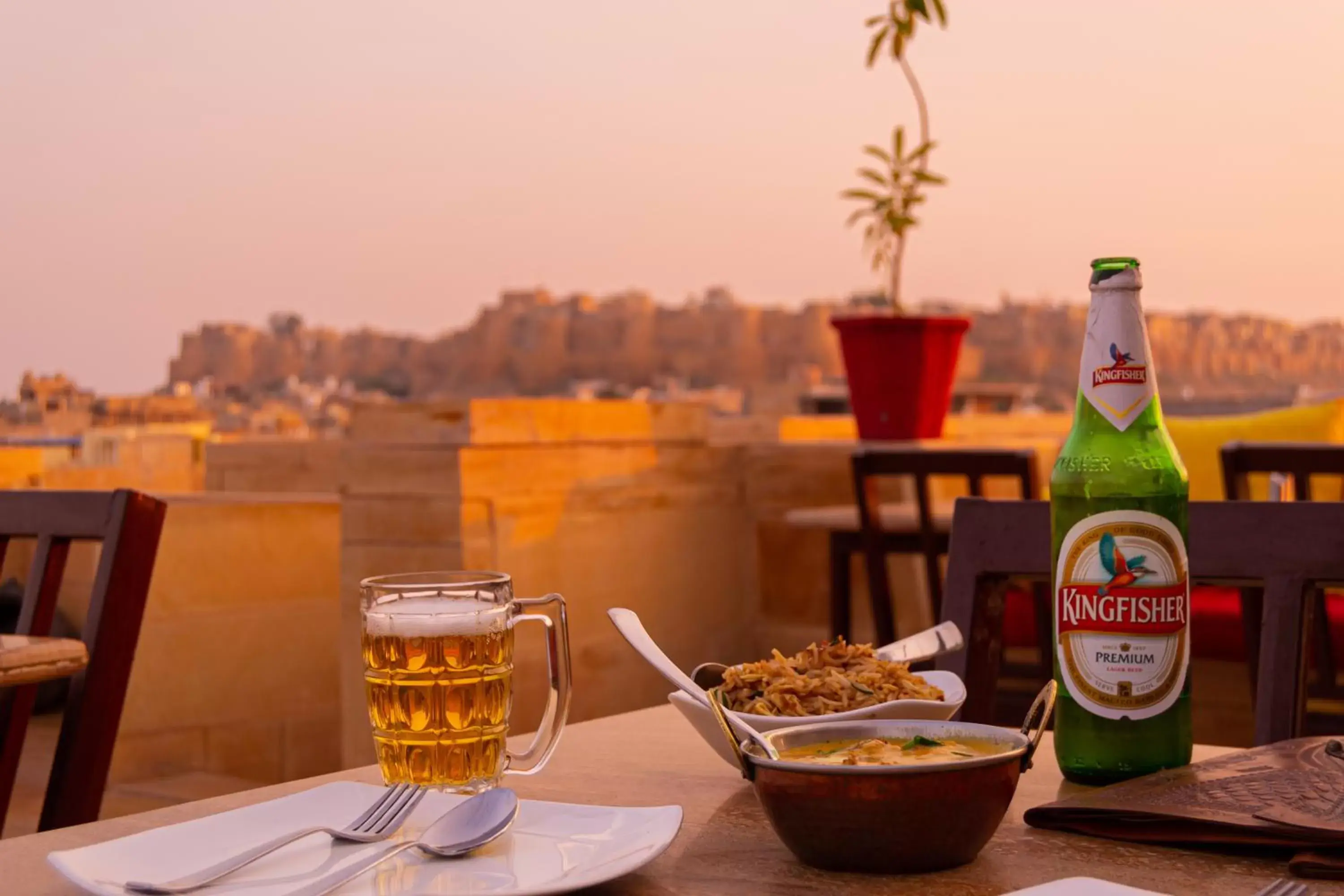 Food and drinks in Hotel Pleasant Haveli - Only Adults