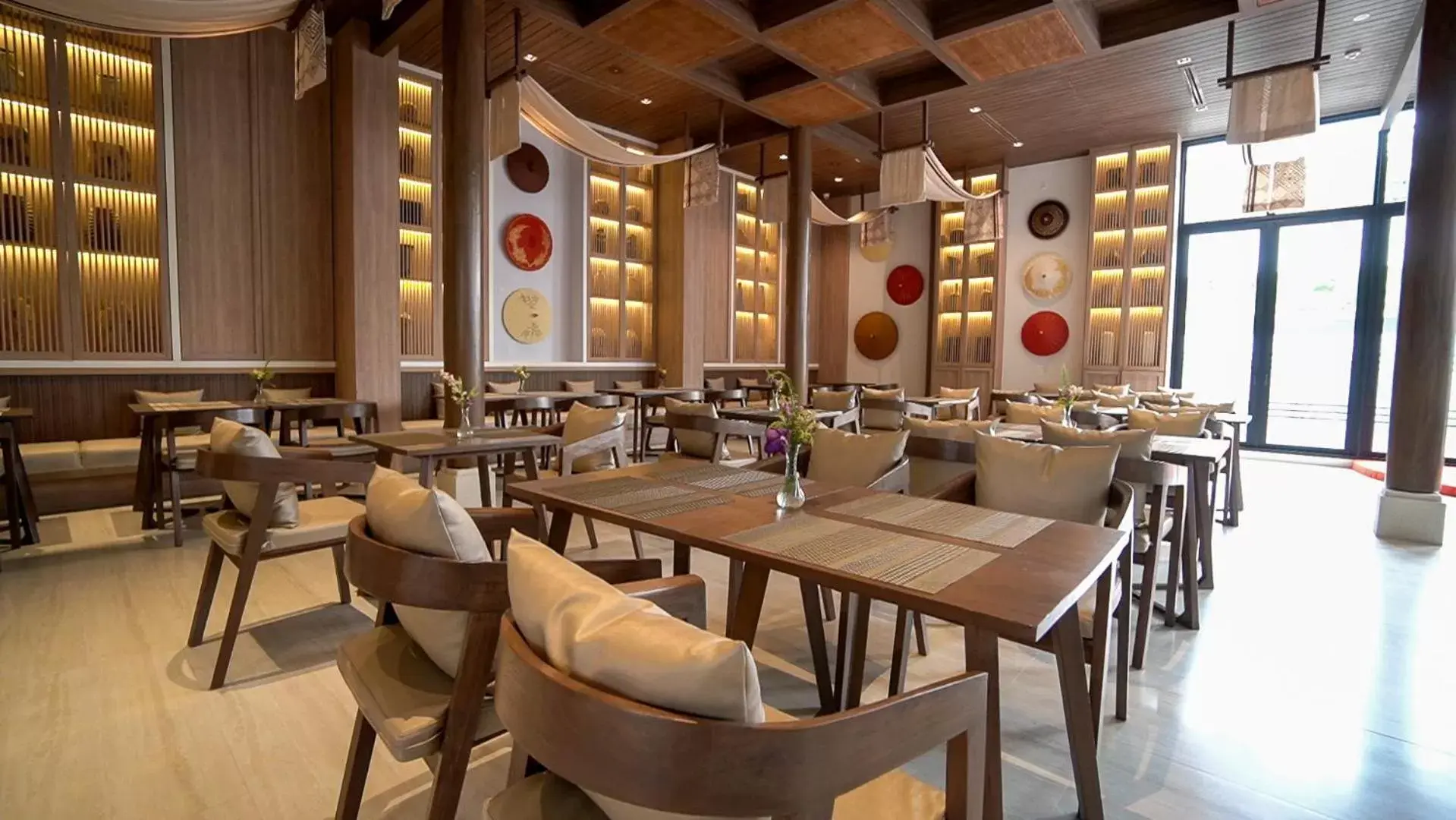 Restaurant/places to eat in Sareeviengping Hotel Chiangmai Restaurant/places to eat in Sareeviengping Hotel Chiangmai