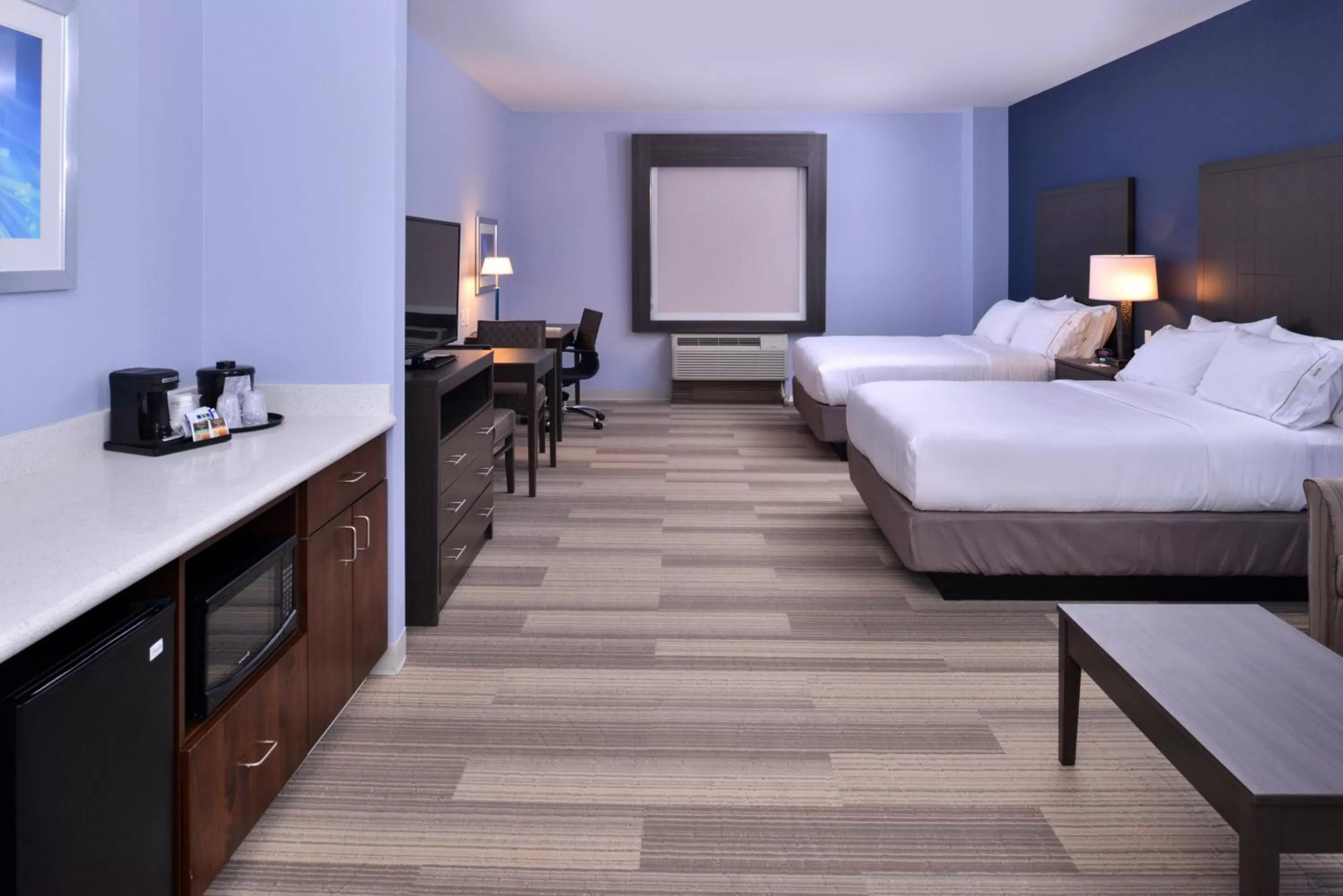 Photo of the whole room, Bed in Holiday Inn Express Hotels & Suites Loma Linda by IHG