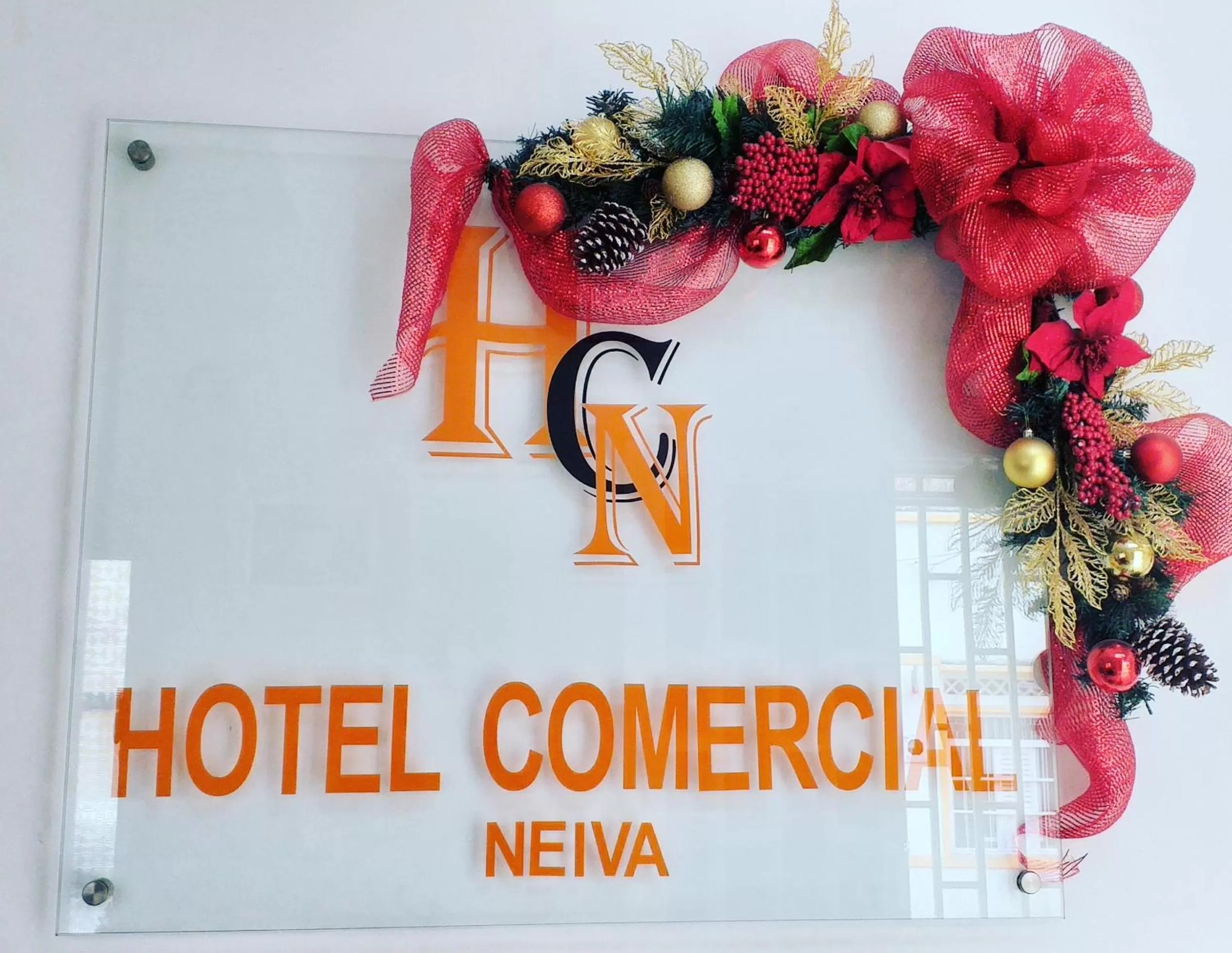 Logo/Certificate/Sign in Hotel Comercial Neiva
