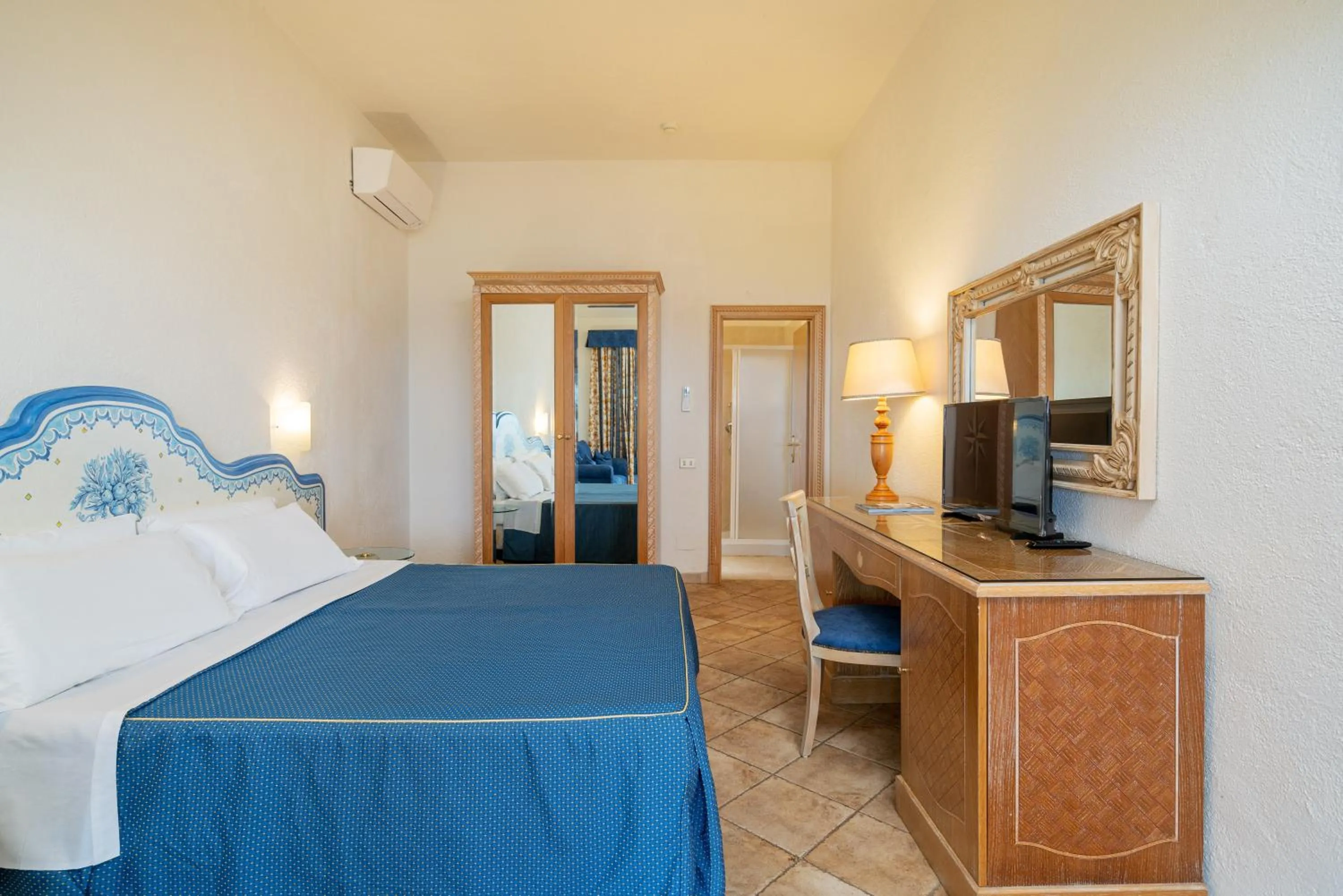 Bedroom, Bed in Club Esse Palmasera