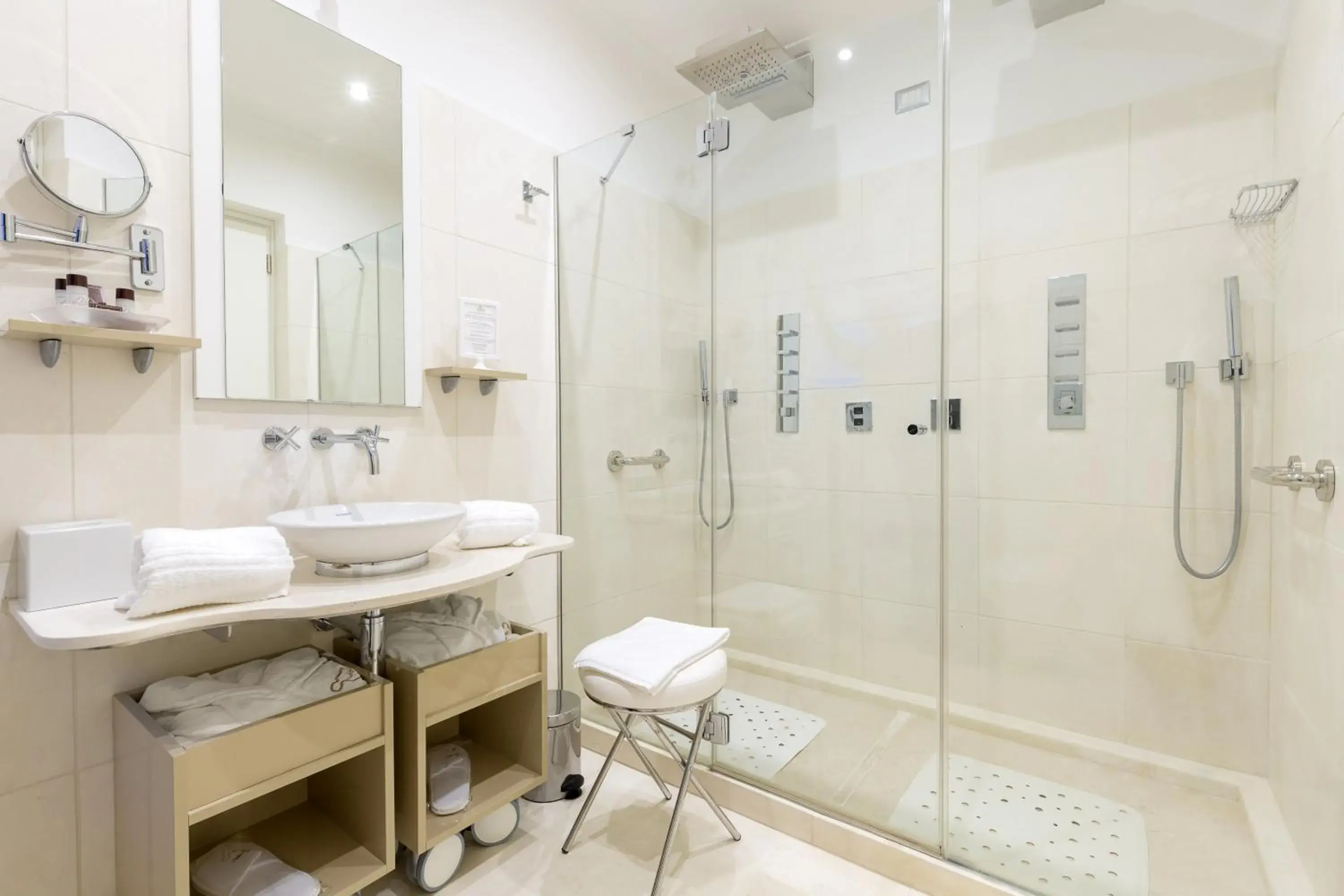 Bathroom in Villa Piedimonte