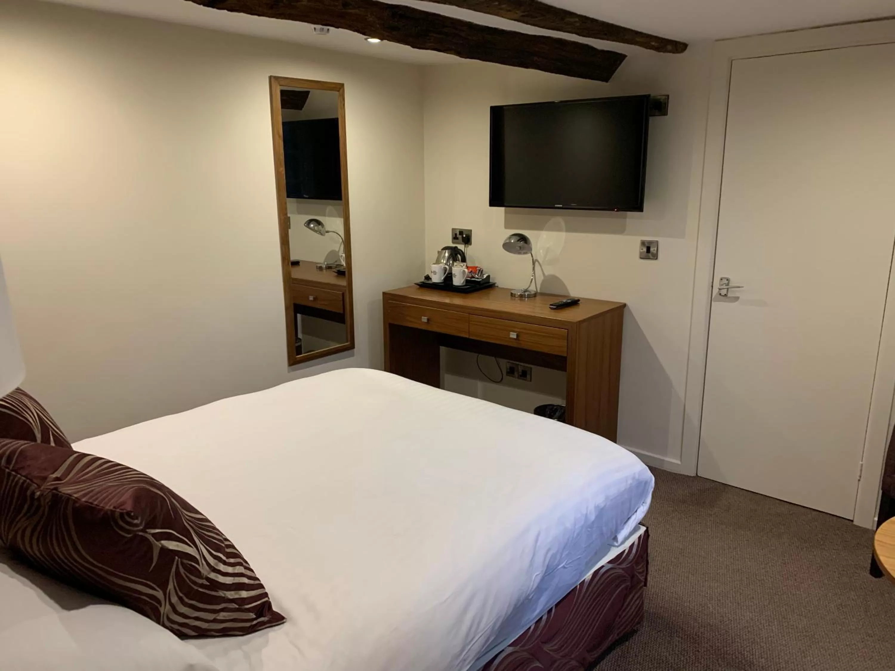 Bed in Best Western Plus Sheffield Mosborough Hall Hotel